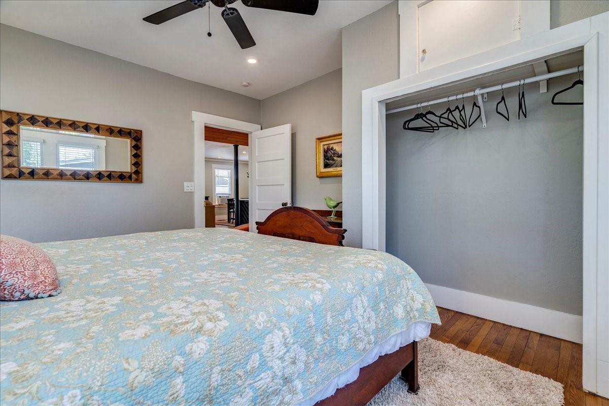 506 Shaw Ave Property Photo 16