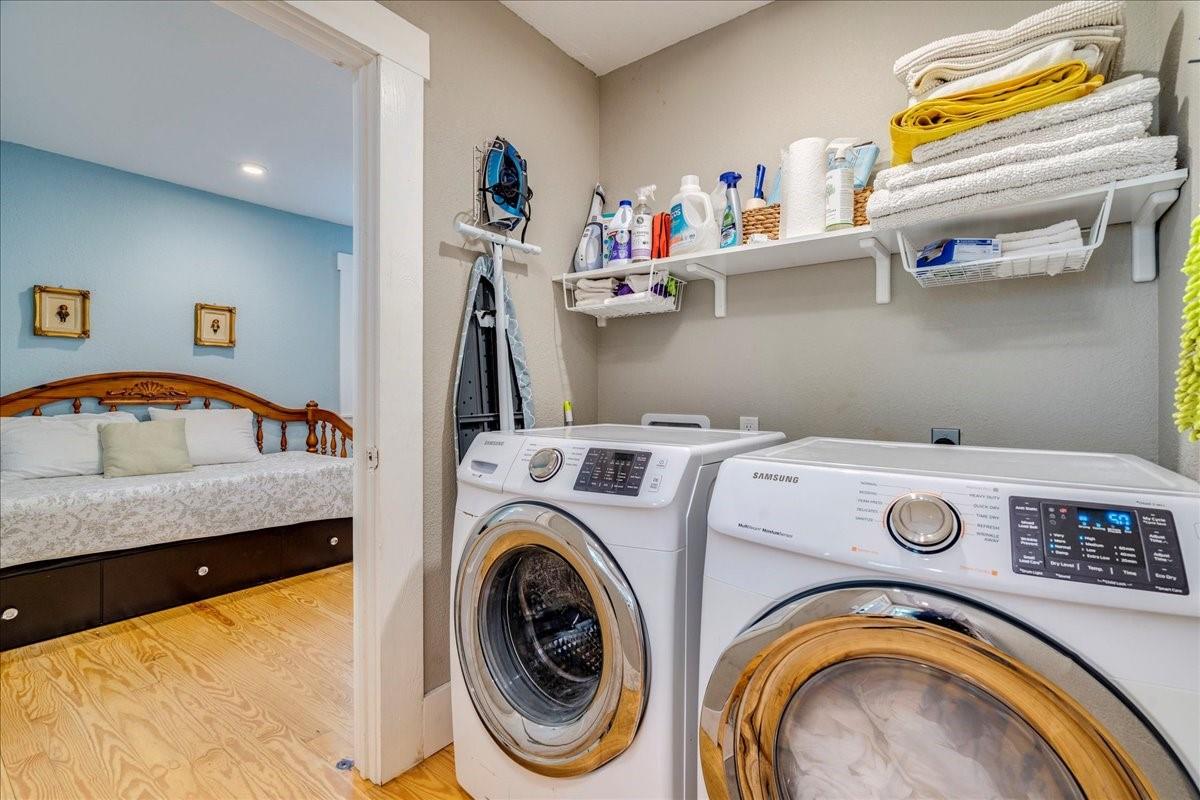 506 Shaw Ave Property Photo 18