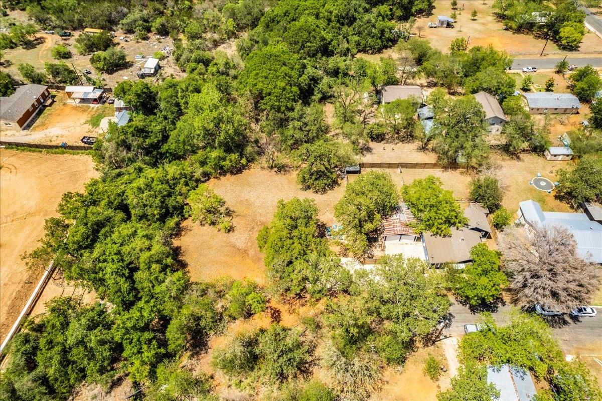 506 Shaw Ave Property Photo 30