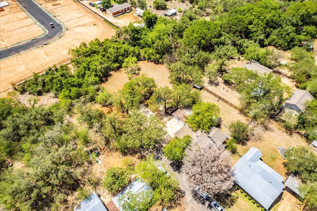 506 Shaw Ave Property Photo 31