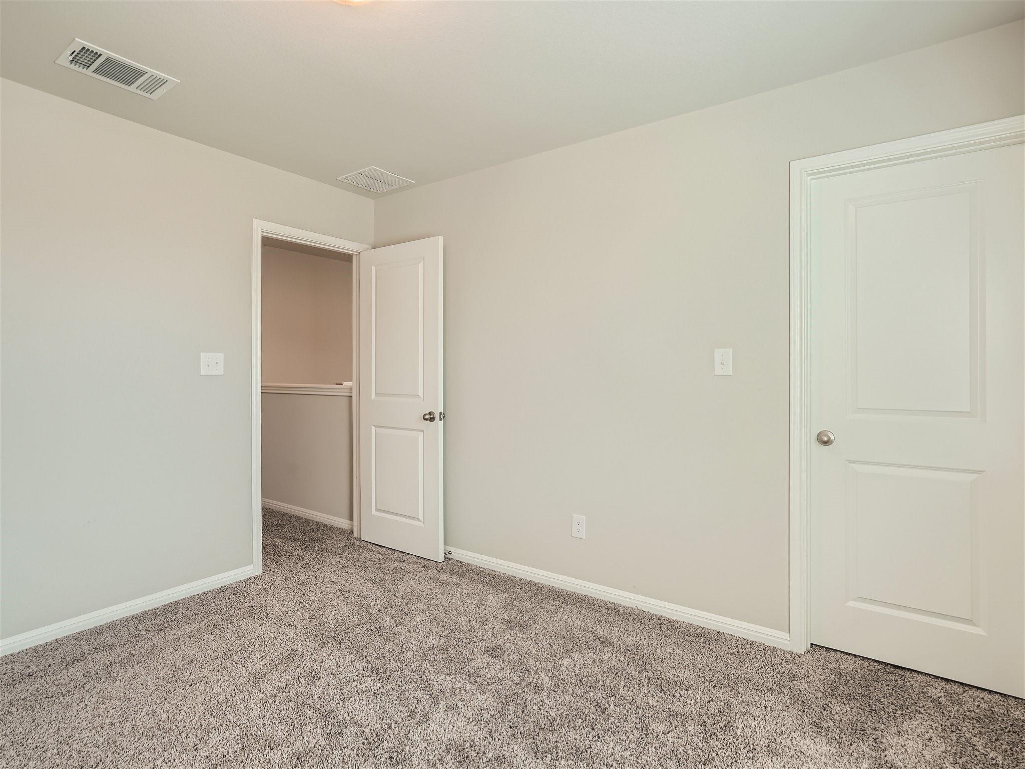 1416 Deering Run Property Photo 14