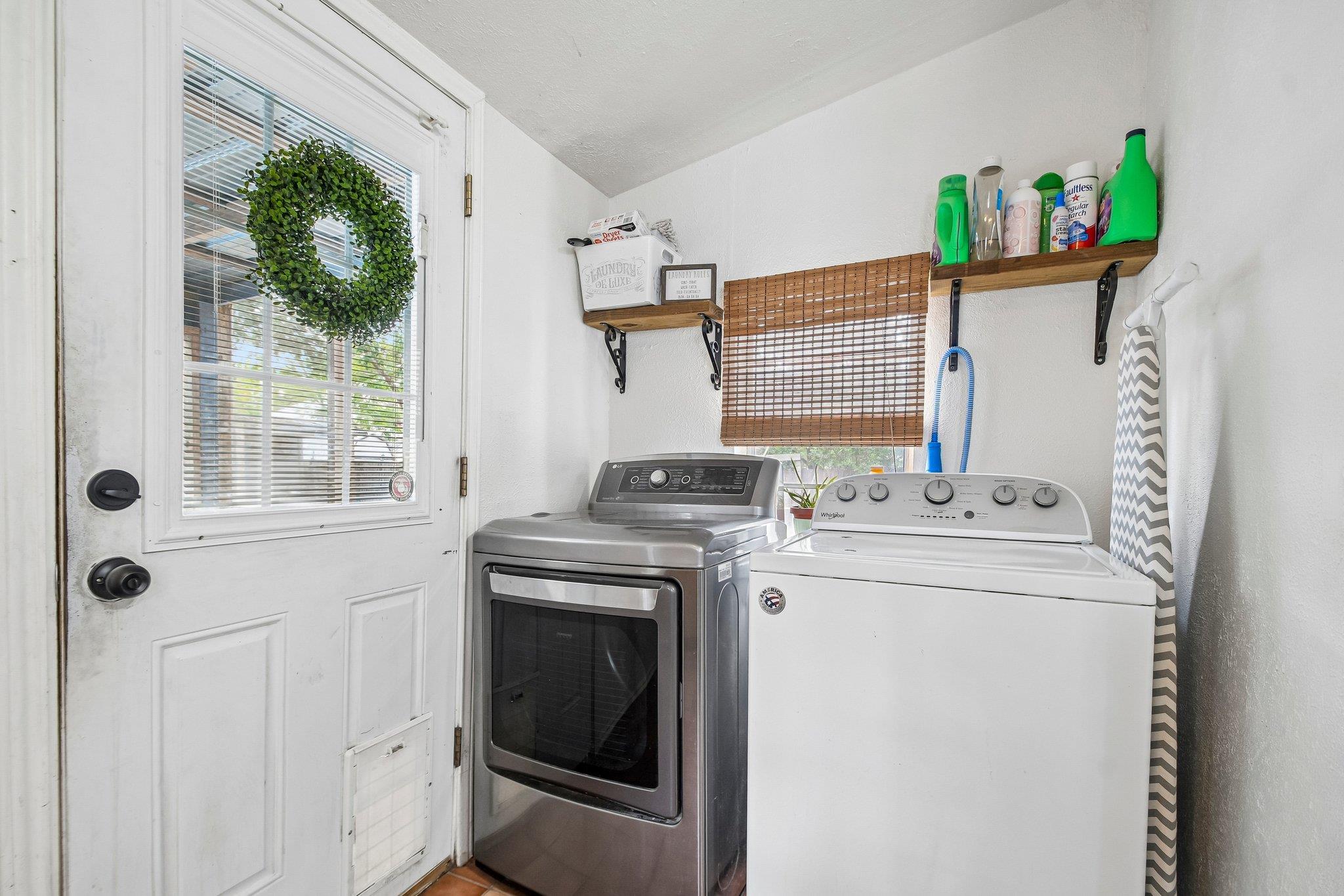 802 Hudgins St Property Photo 21