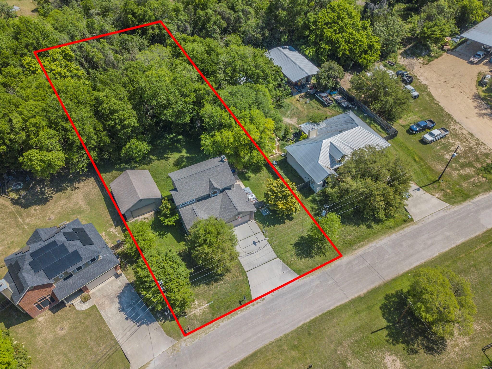 282 Spring River Dr Property Photo 1