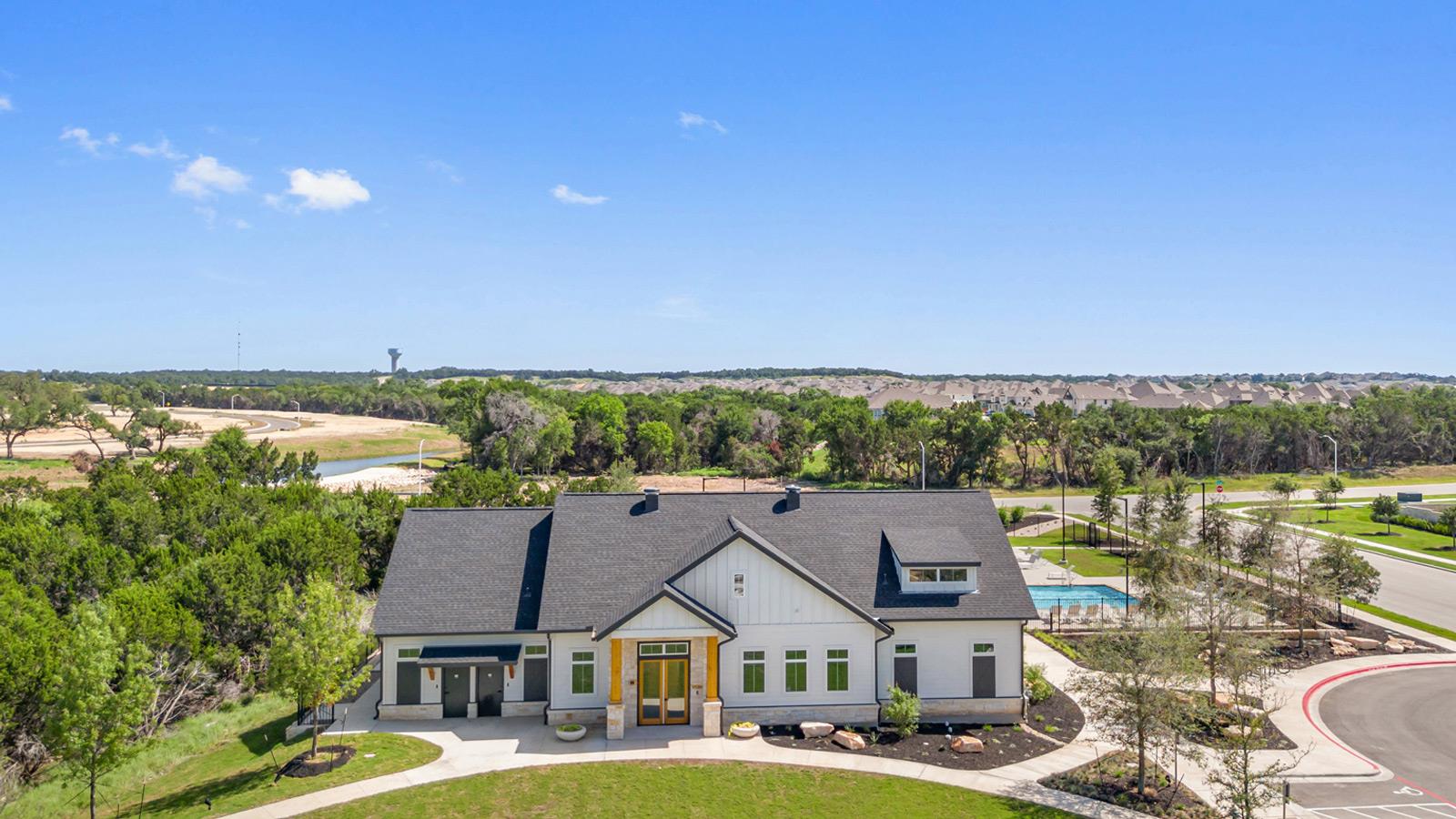 2517 Tumbleweed Bnd Property Photo 3