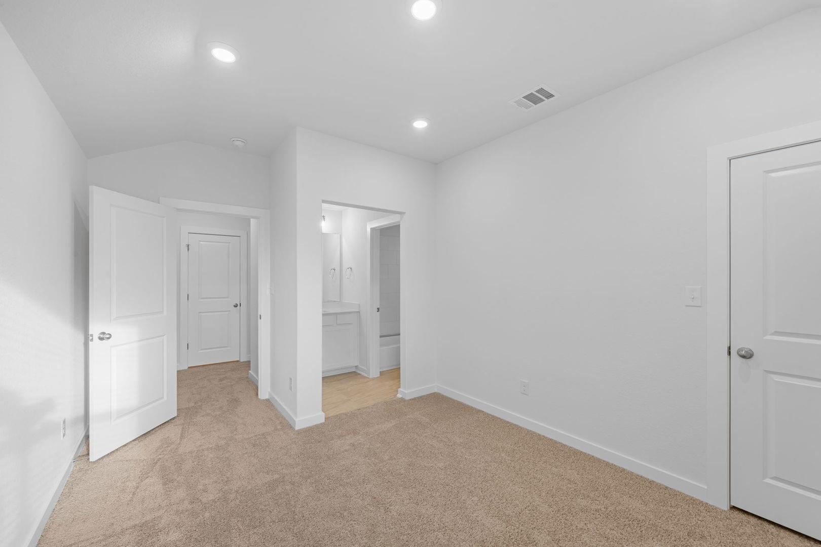 313 Royal Fern Rd Property Photo 25