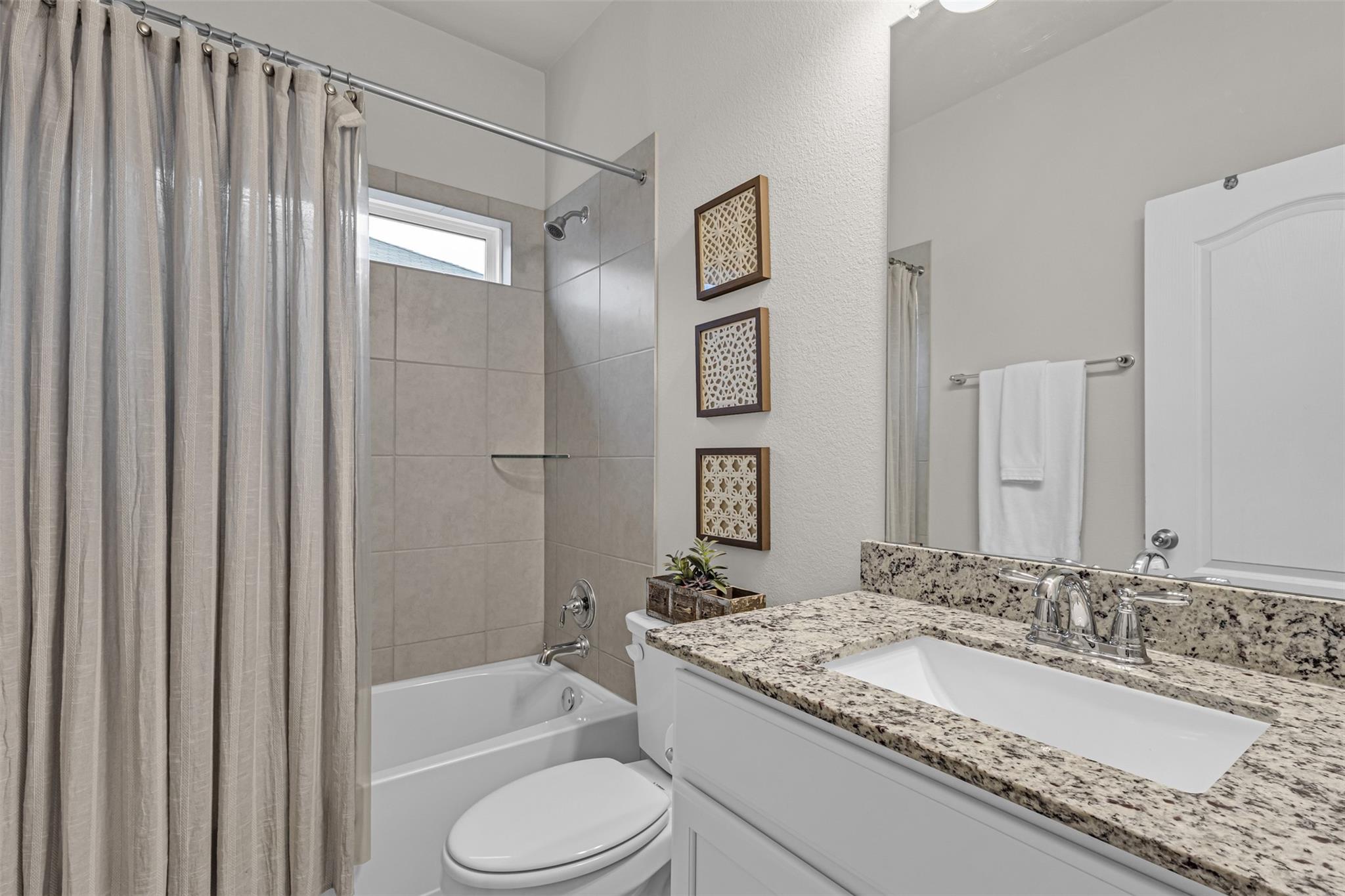 2221 Clove Ct Property Photo 23