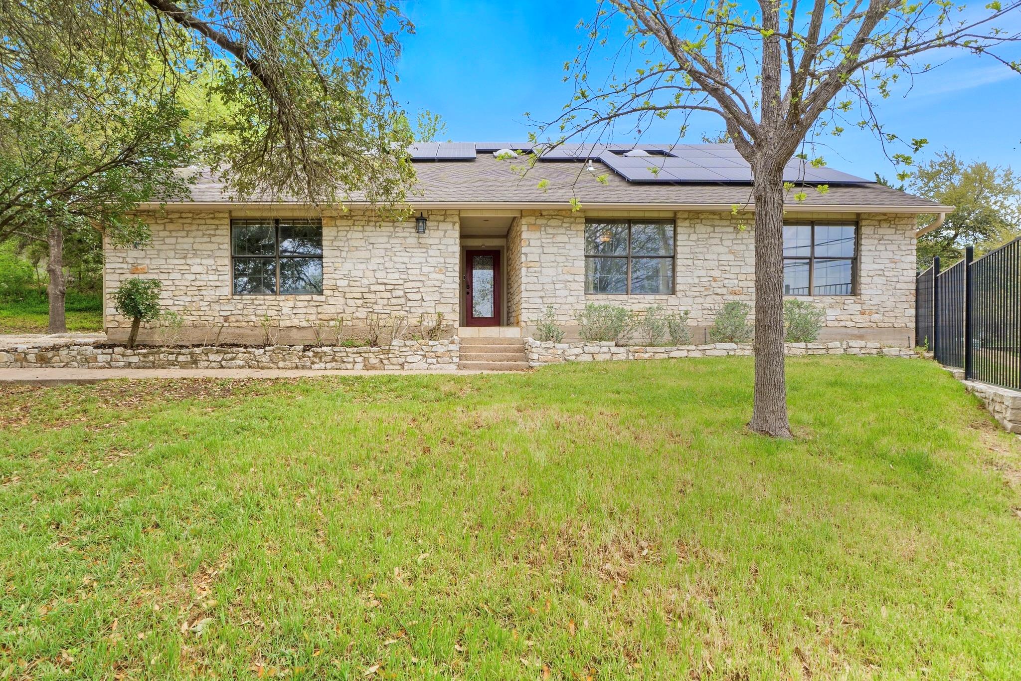 9700 Westward Dr Property Photo 1
