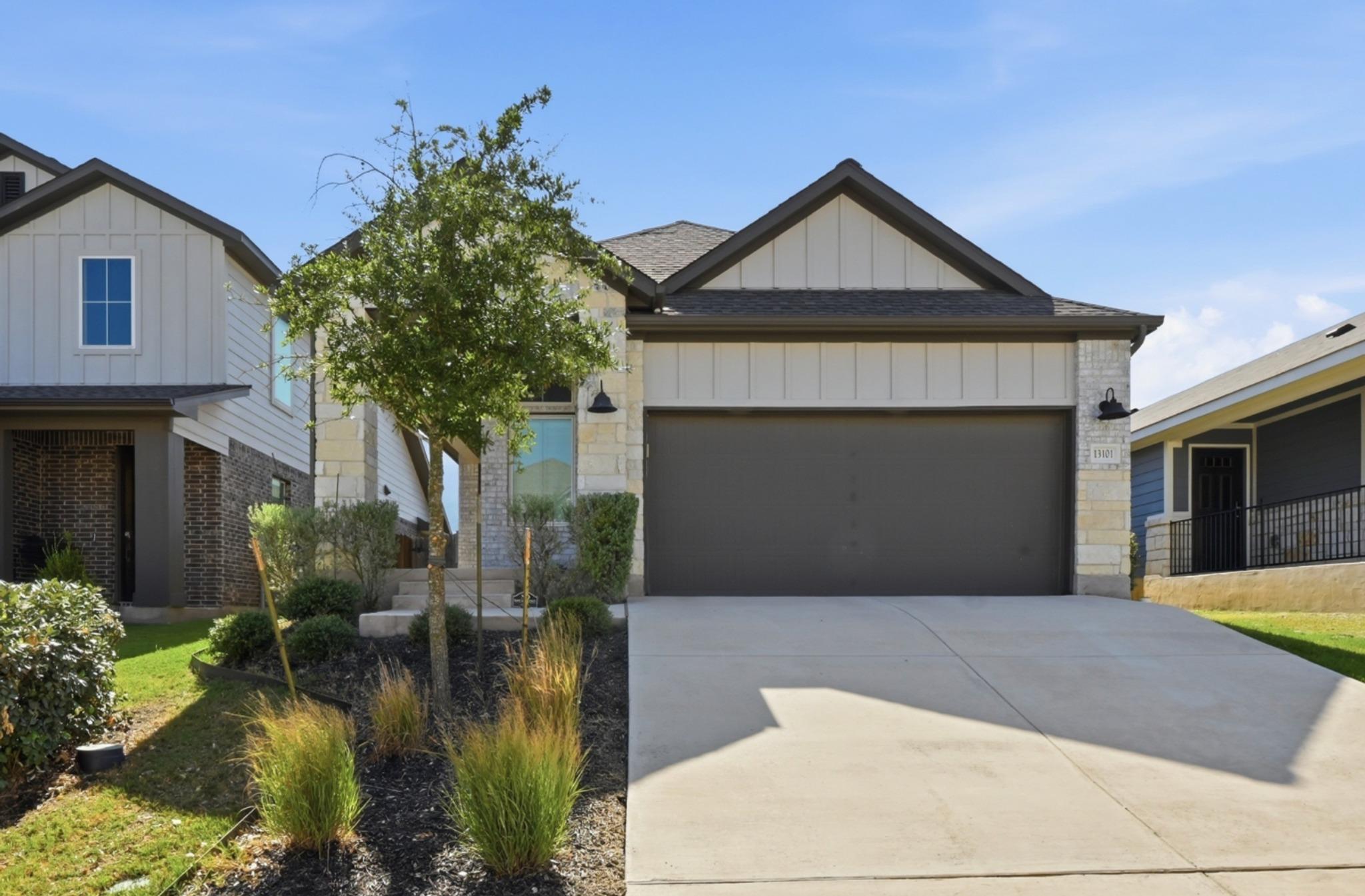 13101 Brave Tenderfoot Trl Property Photo 1