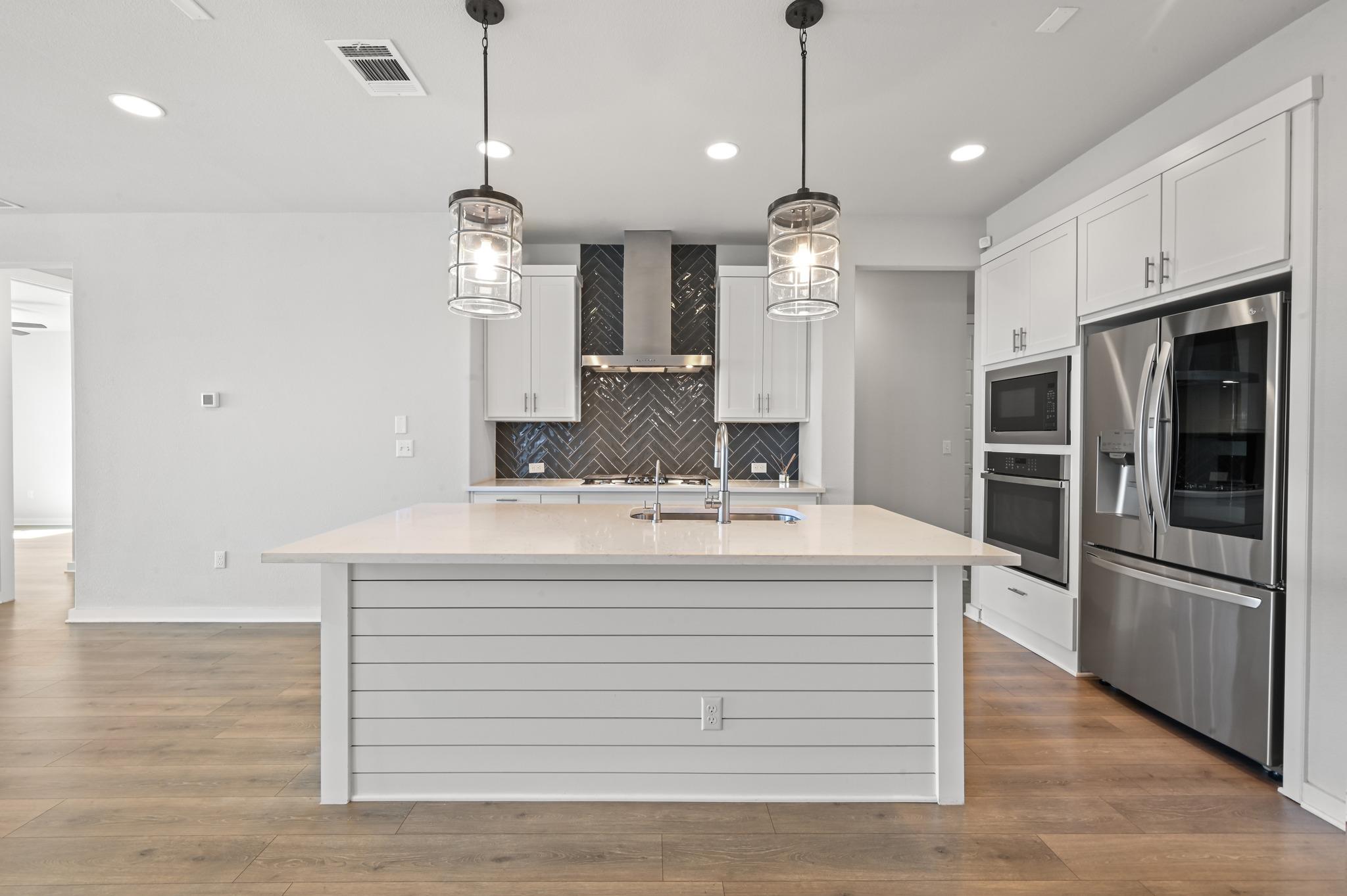 13101 Brave Tenderfoot Trl Property Photo 6