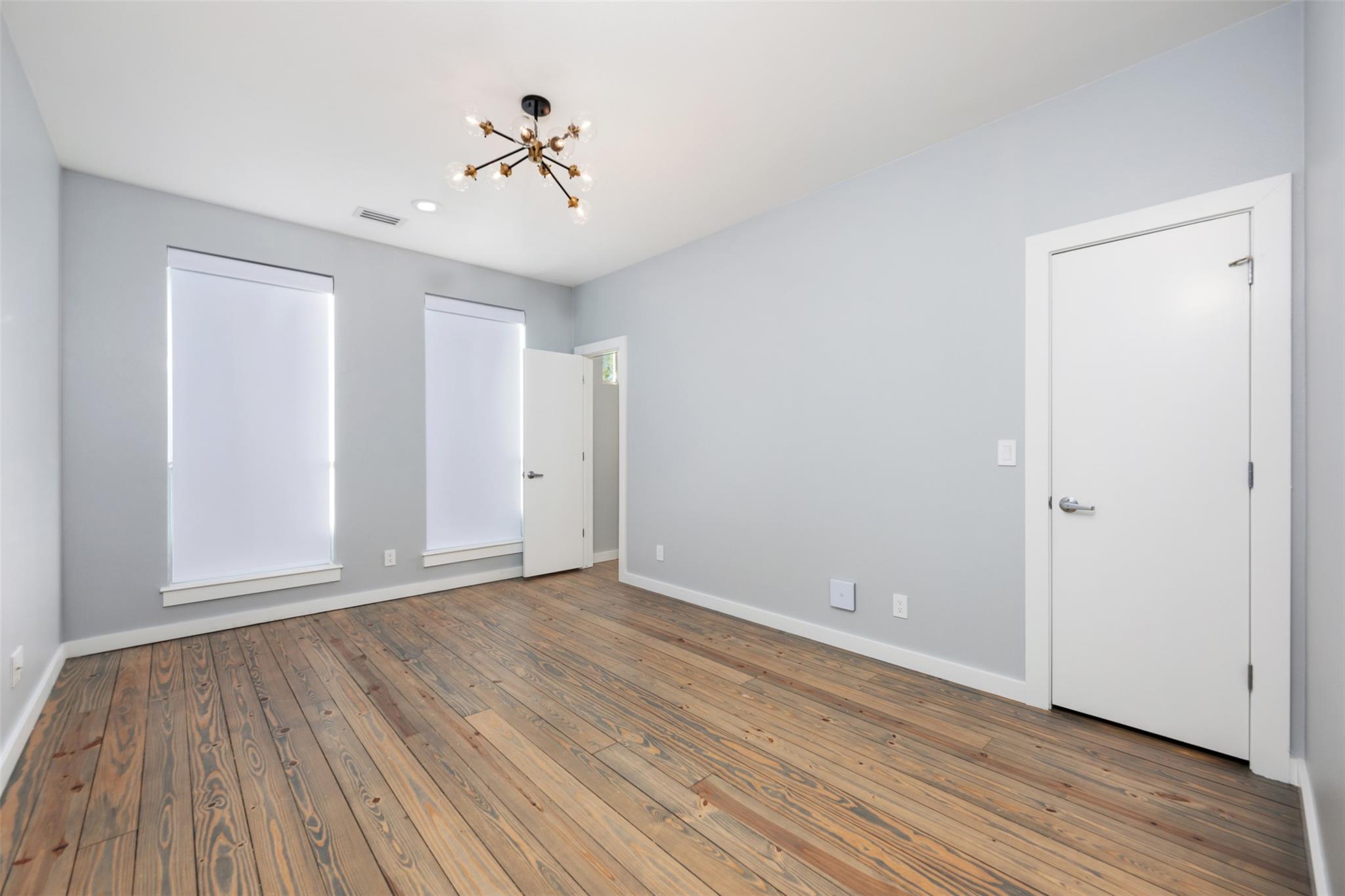 1209 Kinney Ave #d Property Photo 27