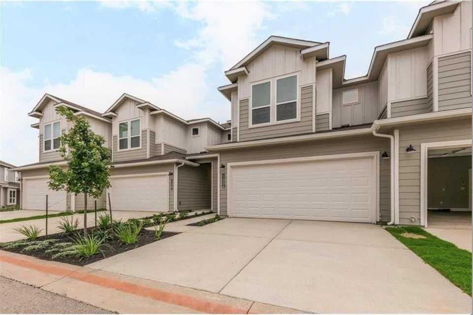 1804 Roseburg Dr Property Photo