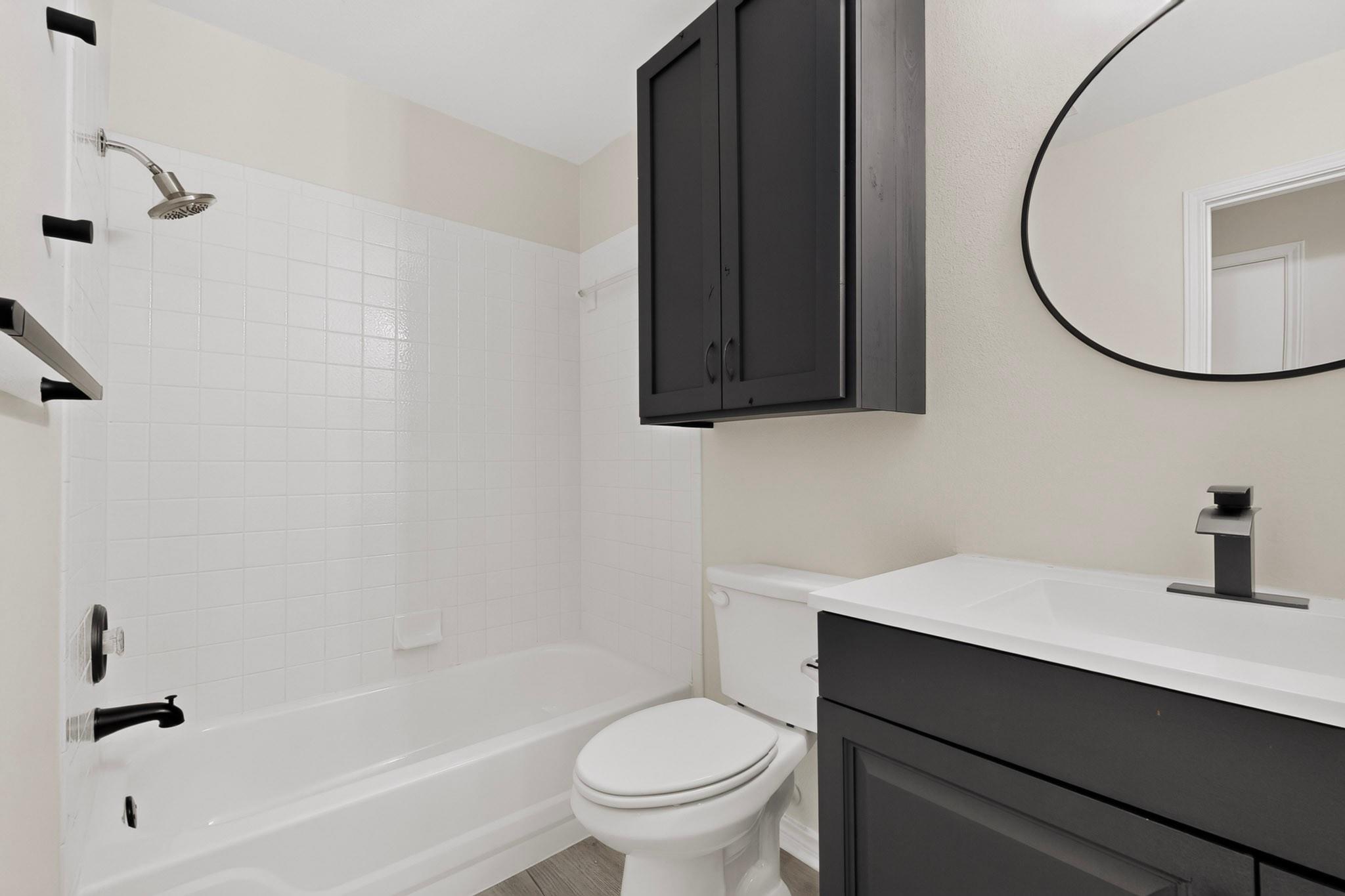 1825 Friars Tale Ln Property Photo 26