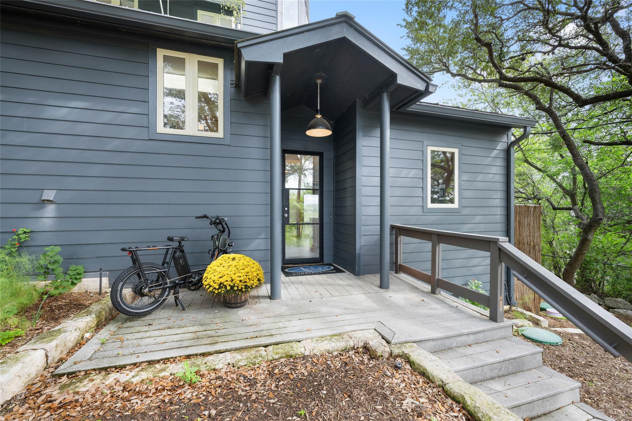 2803 Brass Buttons Trl Property Photo 6