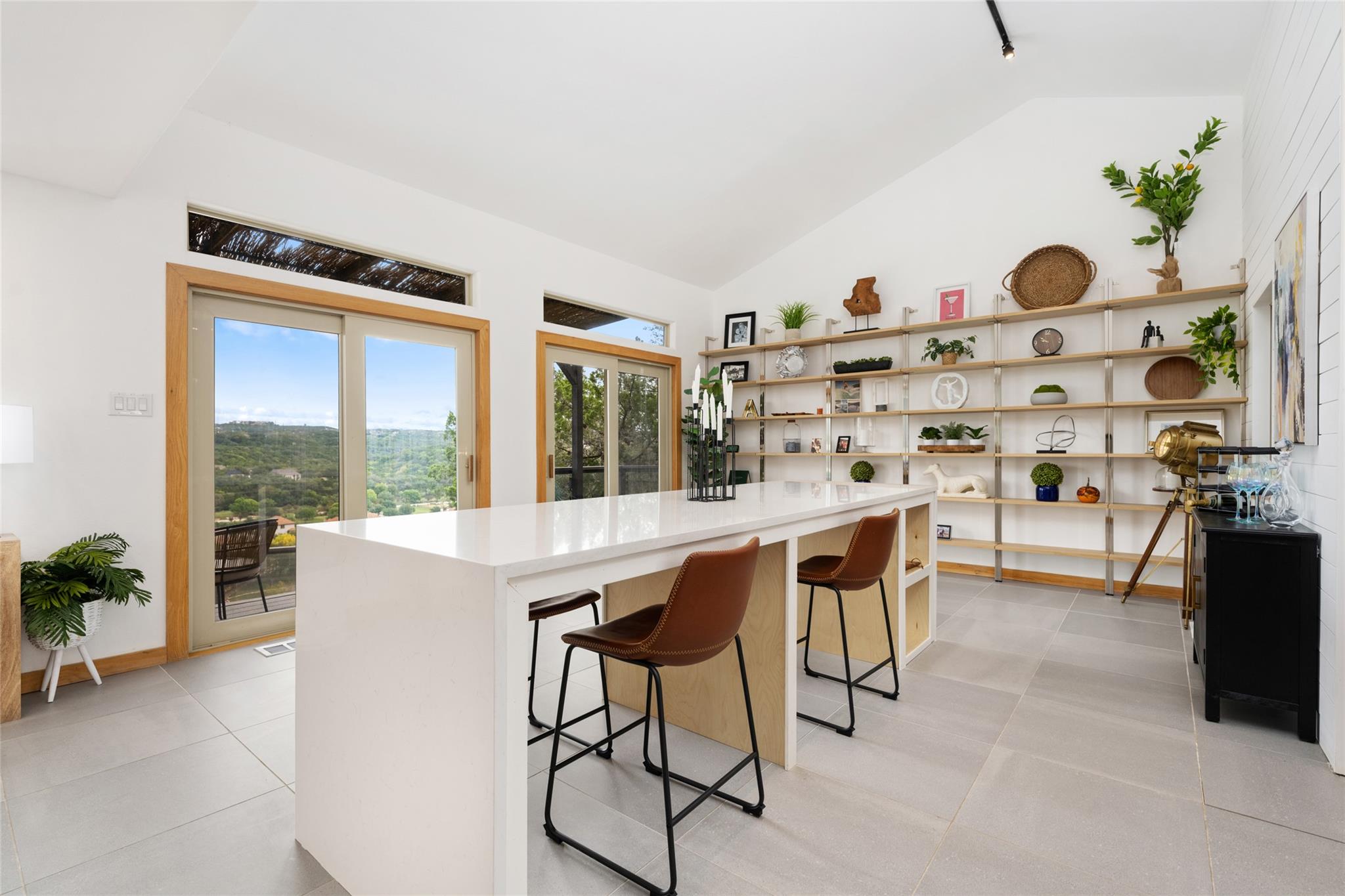 2803 Brass Buttons Trl Property Photo 8