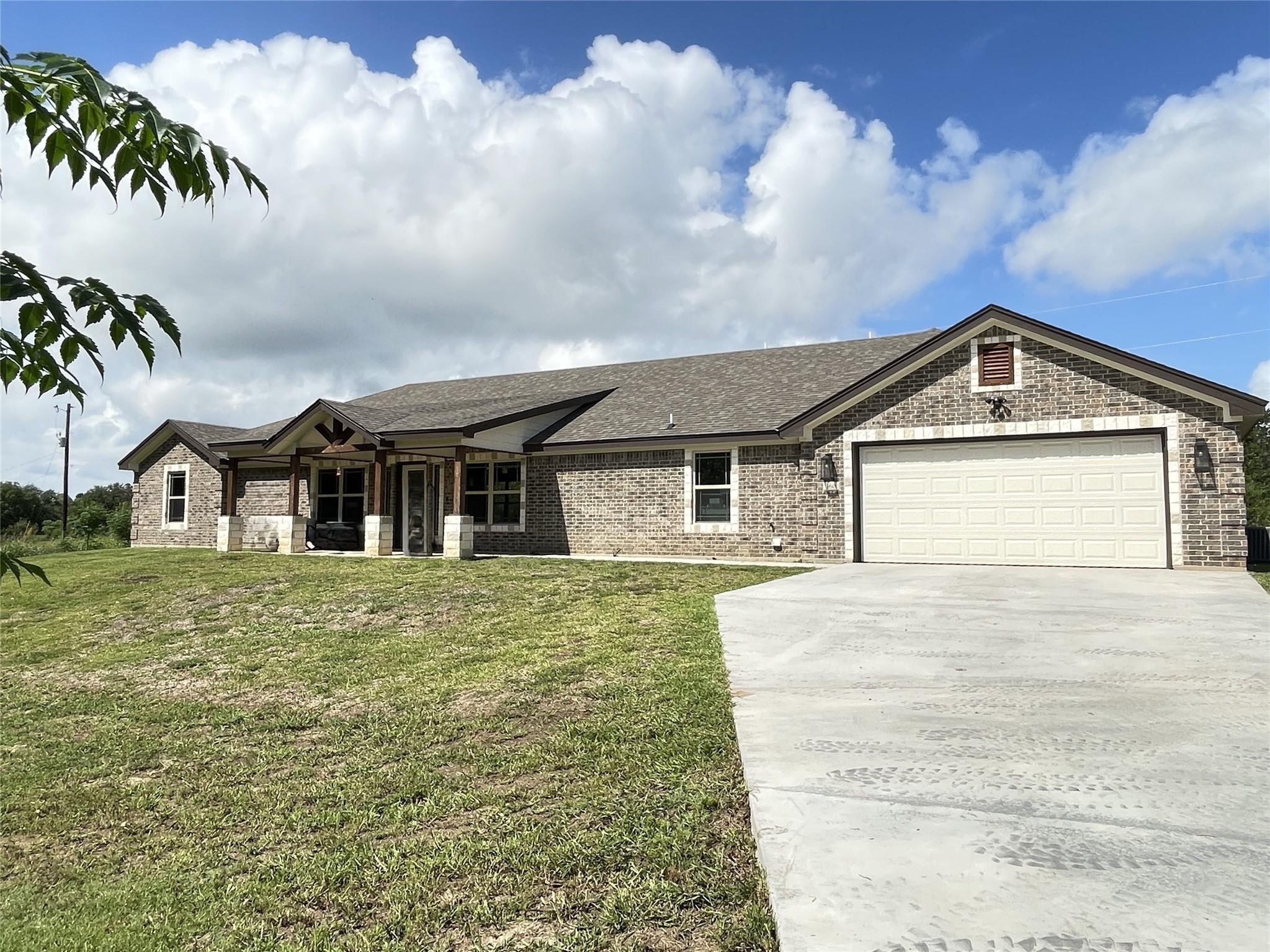 160 County Road 4745 None Property Photo 1