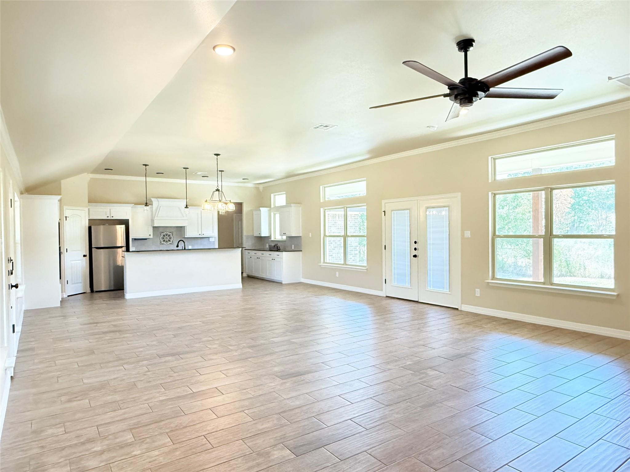 160 County Road 4745 None Property Photo 4