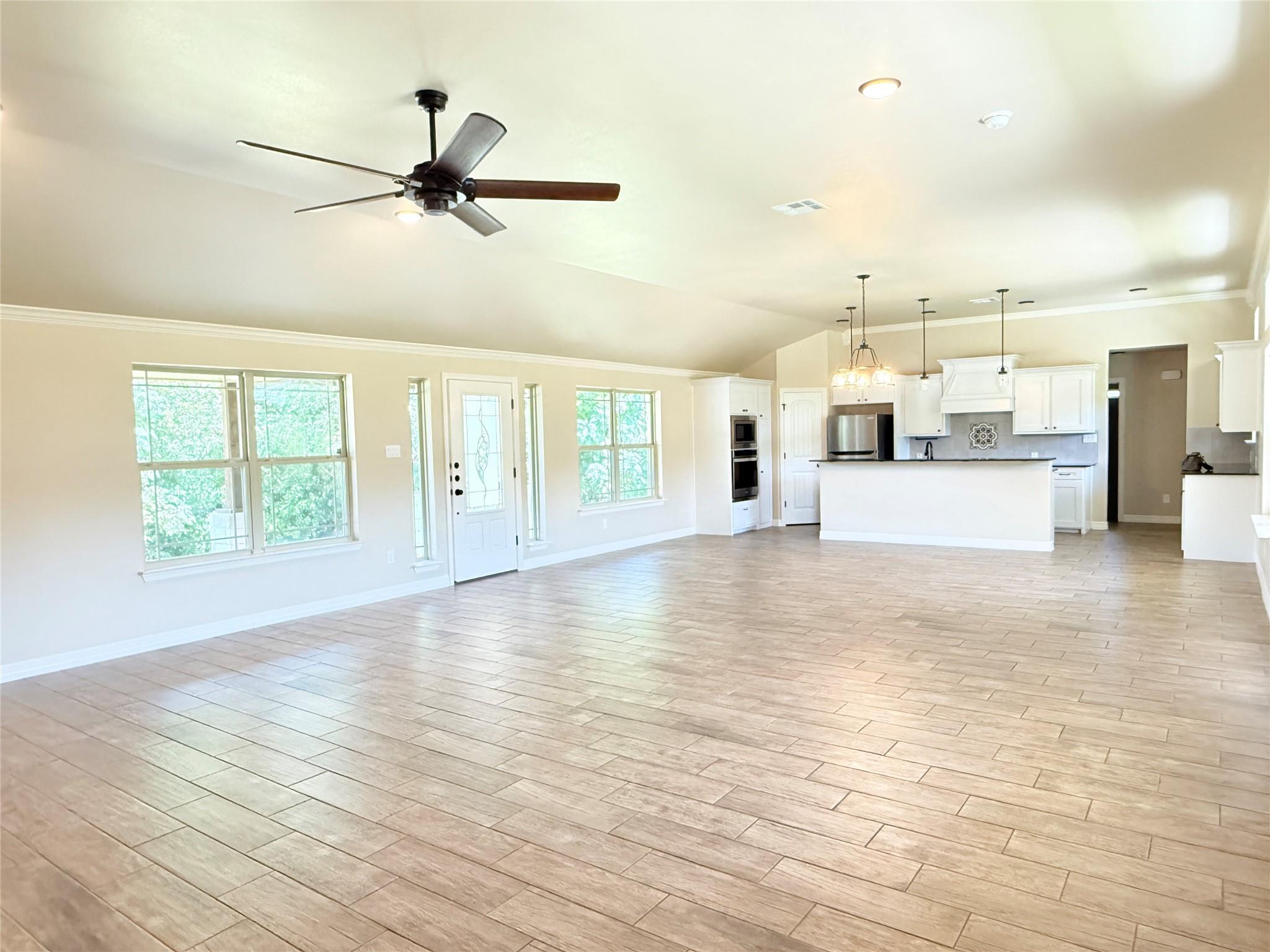 160 County Road 4745 None Property Photo 9