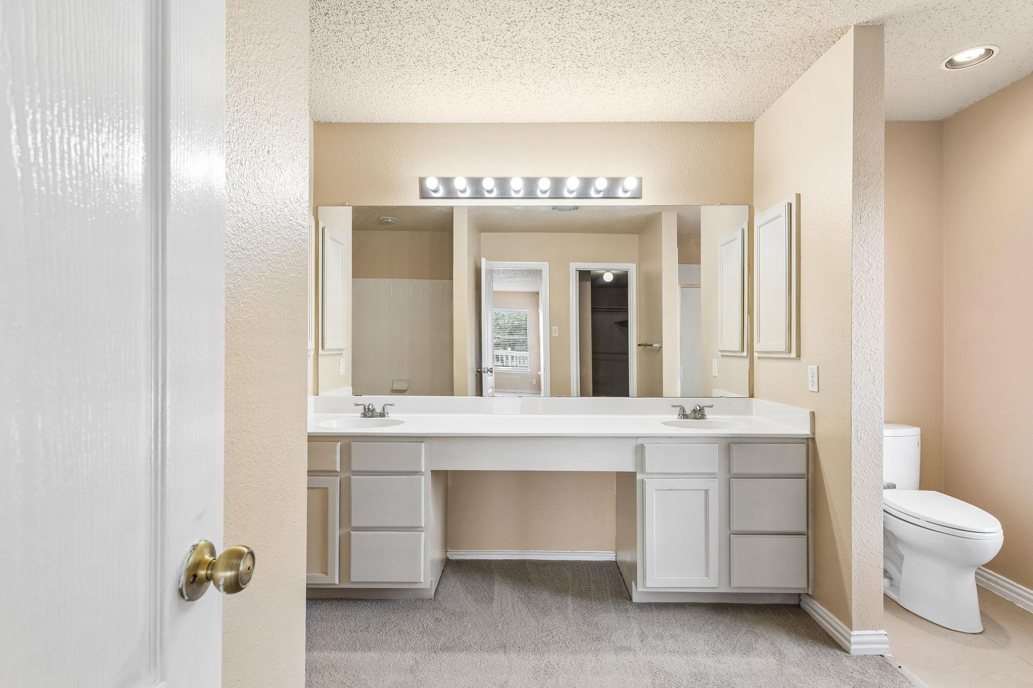 1300 Chalk Ln Property Photo 22