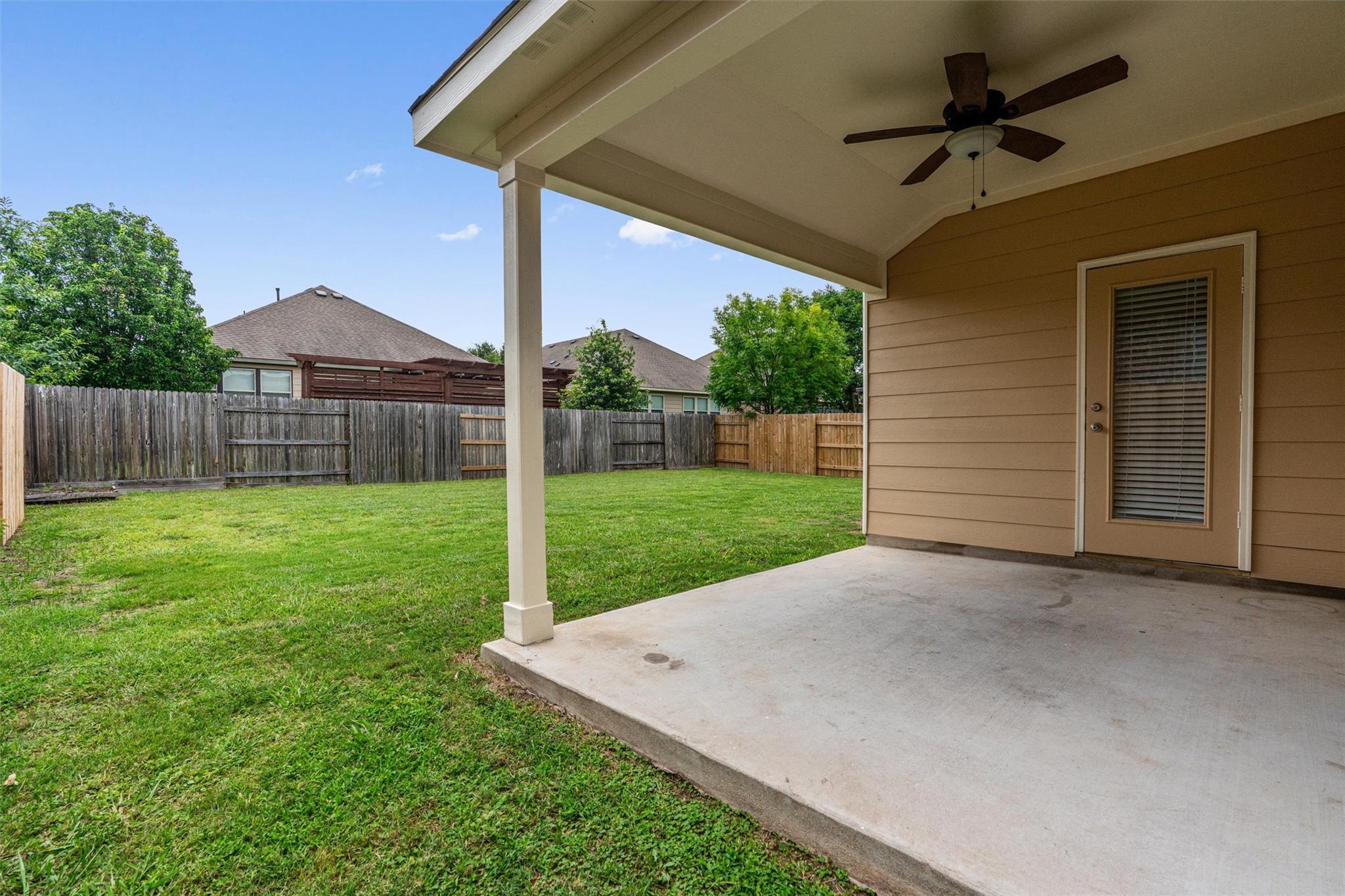 3021 Angelina Ct Property Photo 32