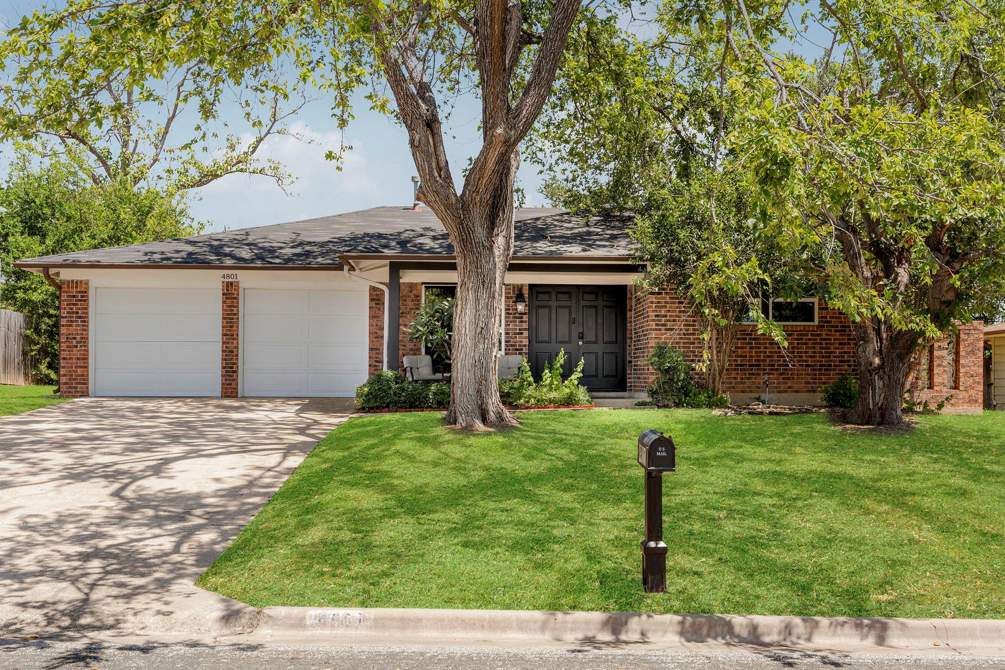 4801 Oldfort Hill Dr Property Photo 1