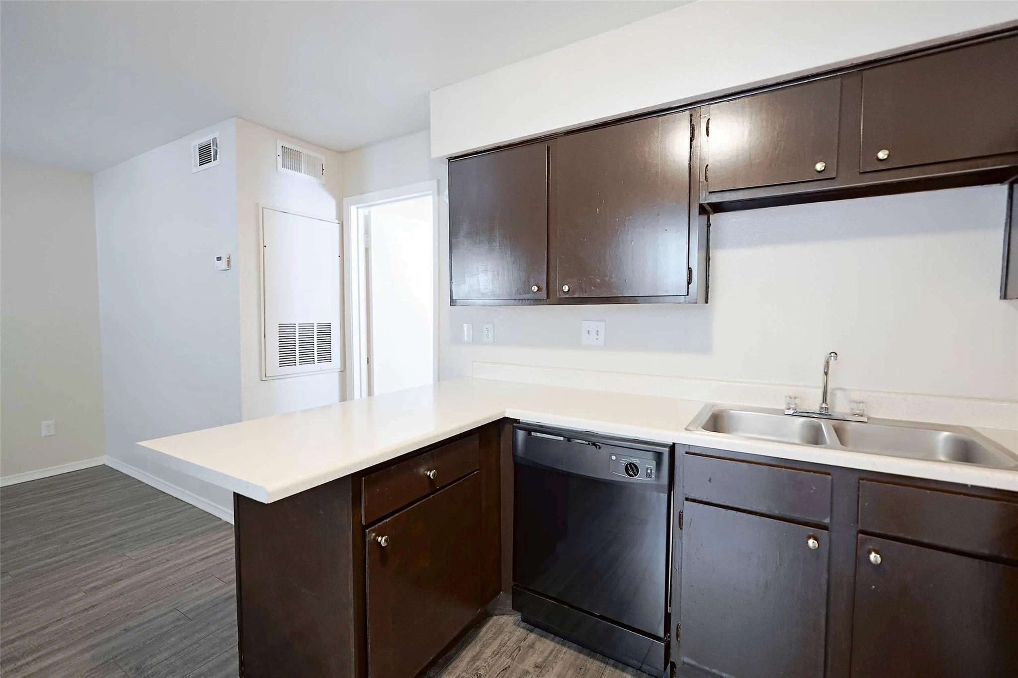2809 W William Cannon Dr #a108 Property Photo 4