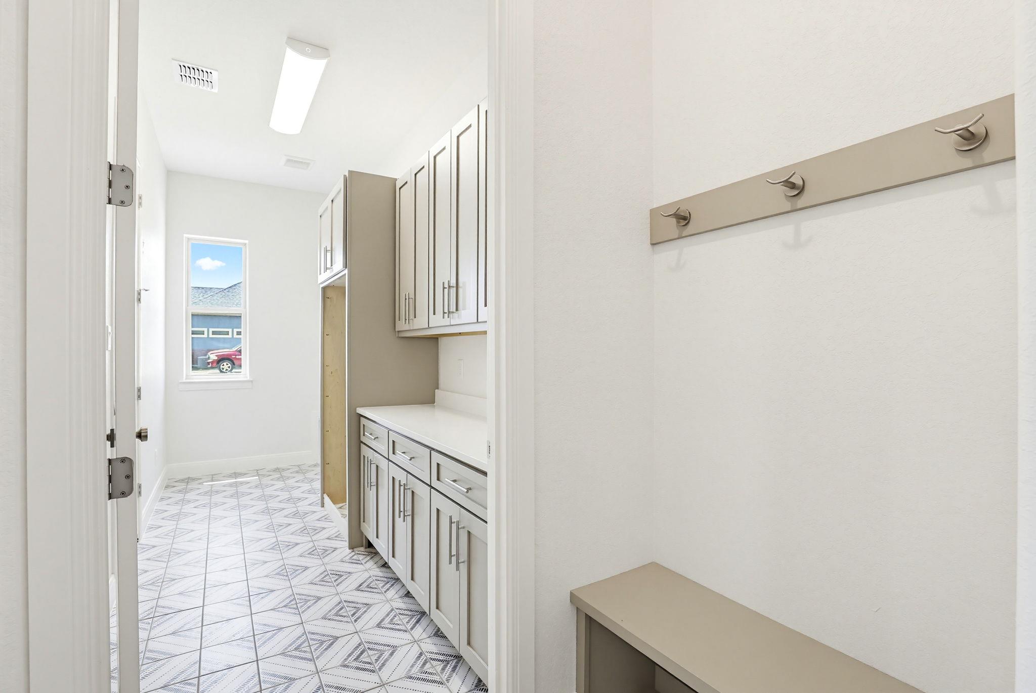 313 Farmhouse Drive None Property Photo 15