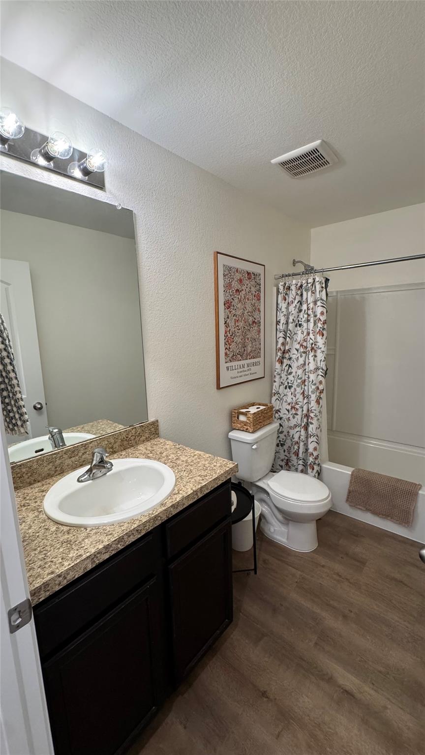 1421 Breanna Ln Property Photo 12
