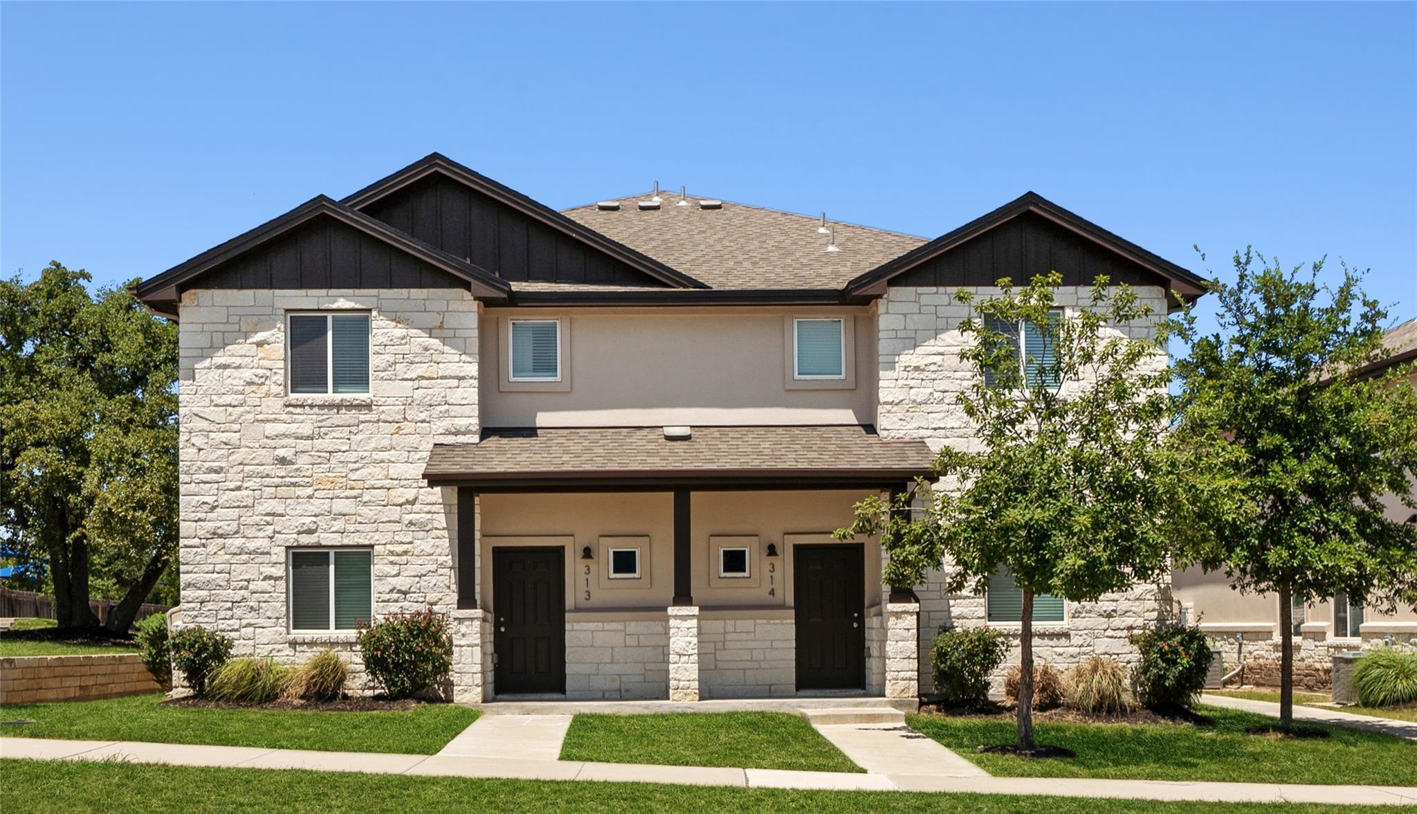 705 Apache Trl 312 Property Photo