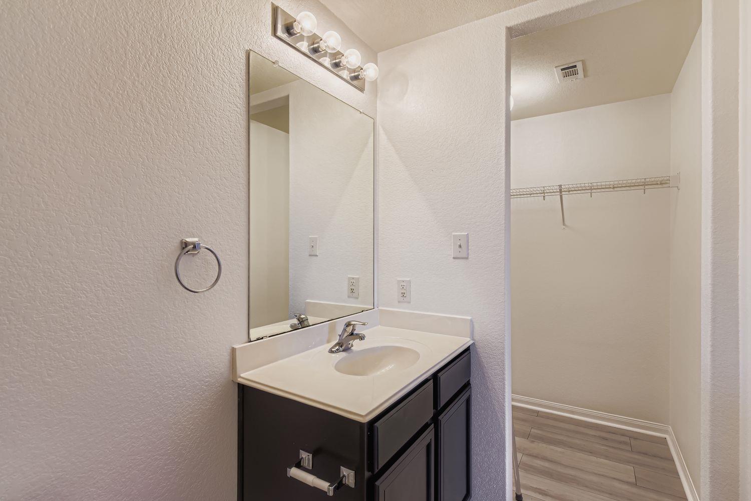 232 Millers Loop Property Photo 18