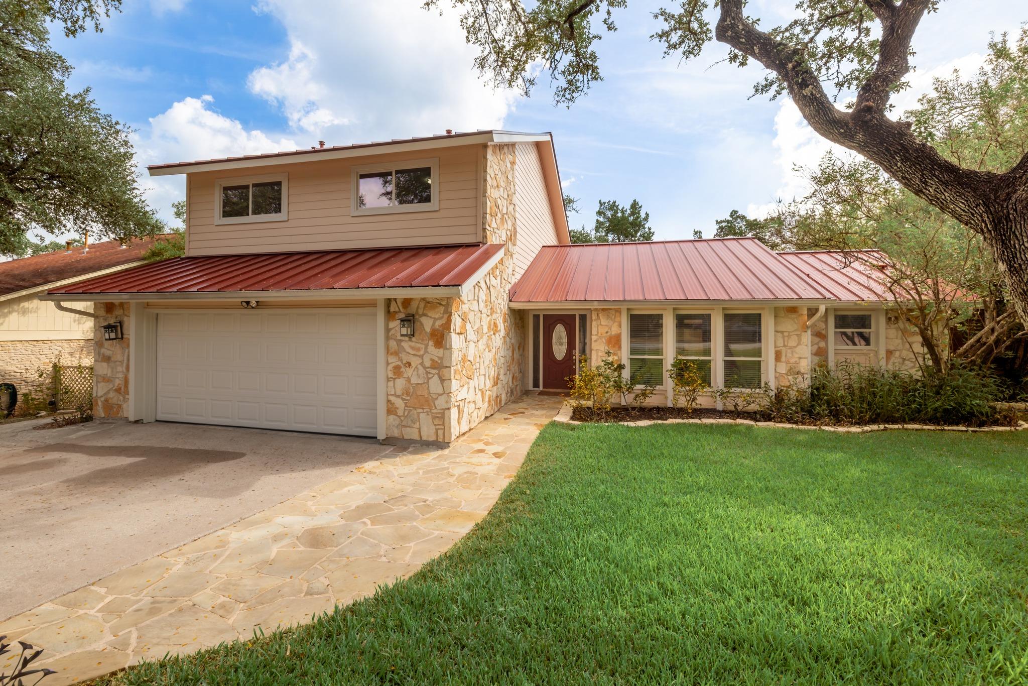 1317 Wilson Heights Dr Property Photo 1
