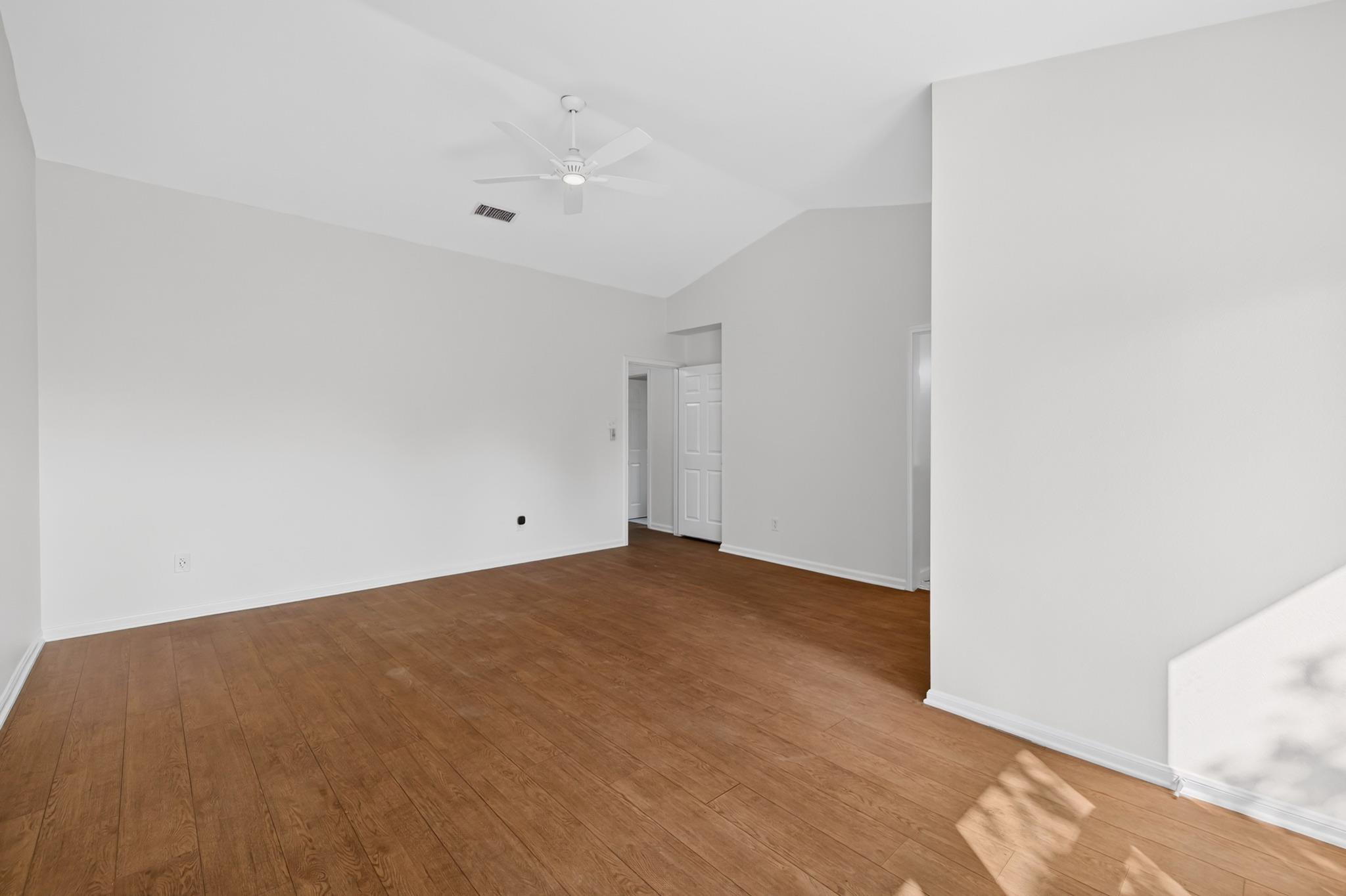 1317 Wilson Heights Dr Property Photo 16