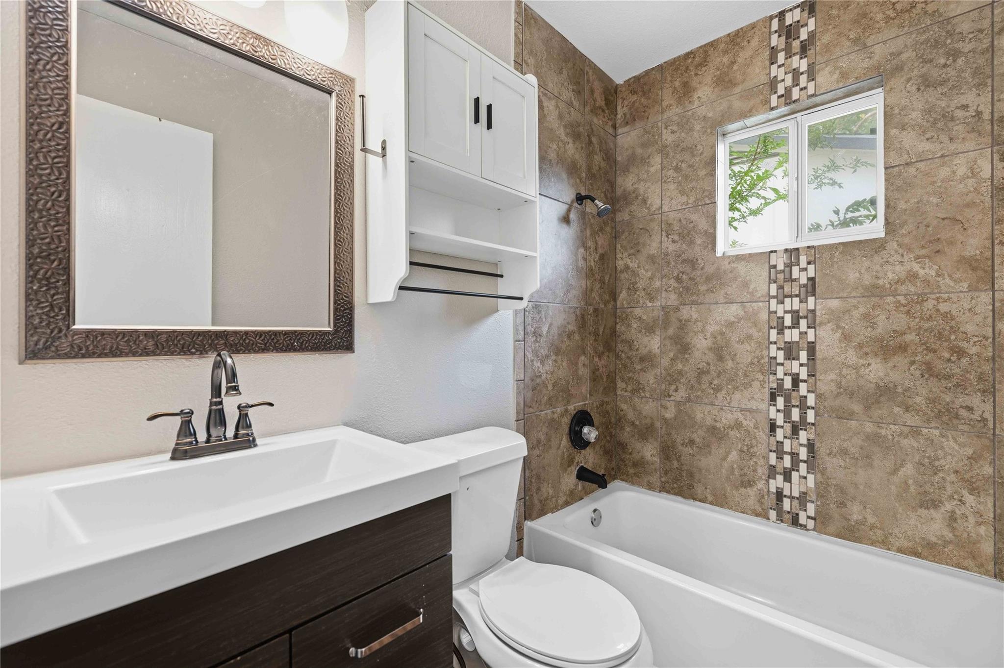 4502 Turnstone Dr Property Photo 25