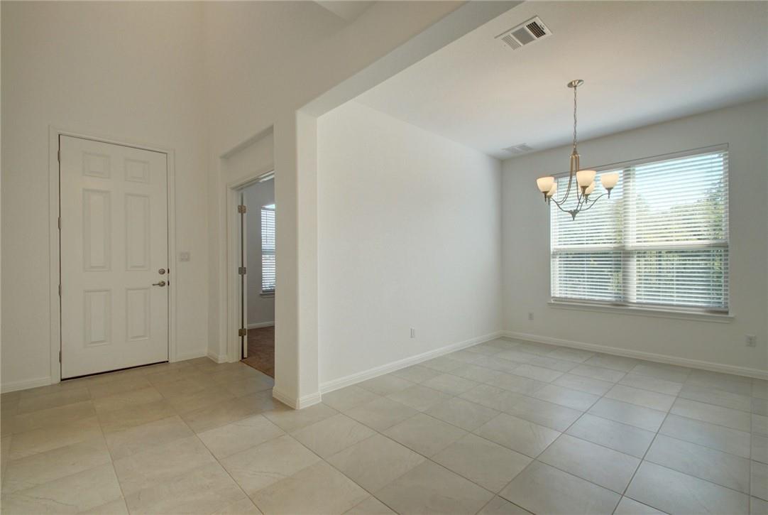 113 Meadow Wood Cv Property Photo 10