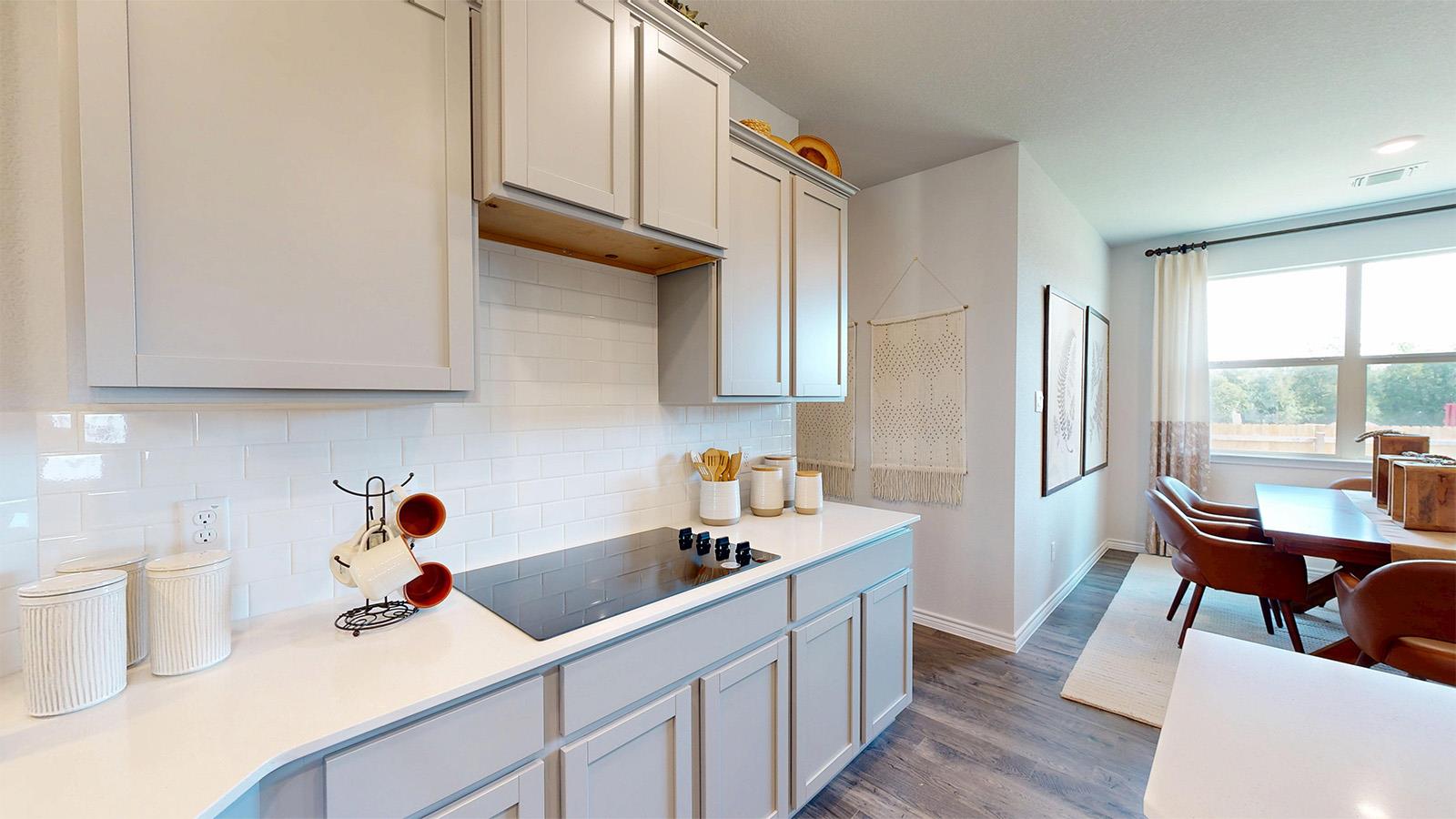 15214 Mena Cv Property Photo 6