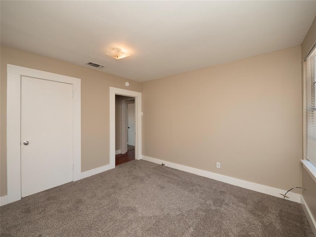 24801 Lake View Dr Property Photo 20
