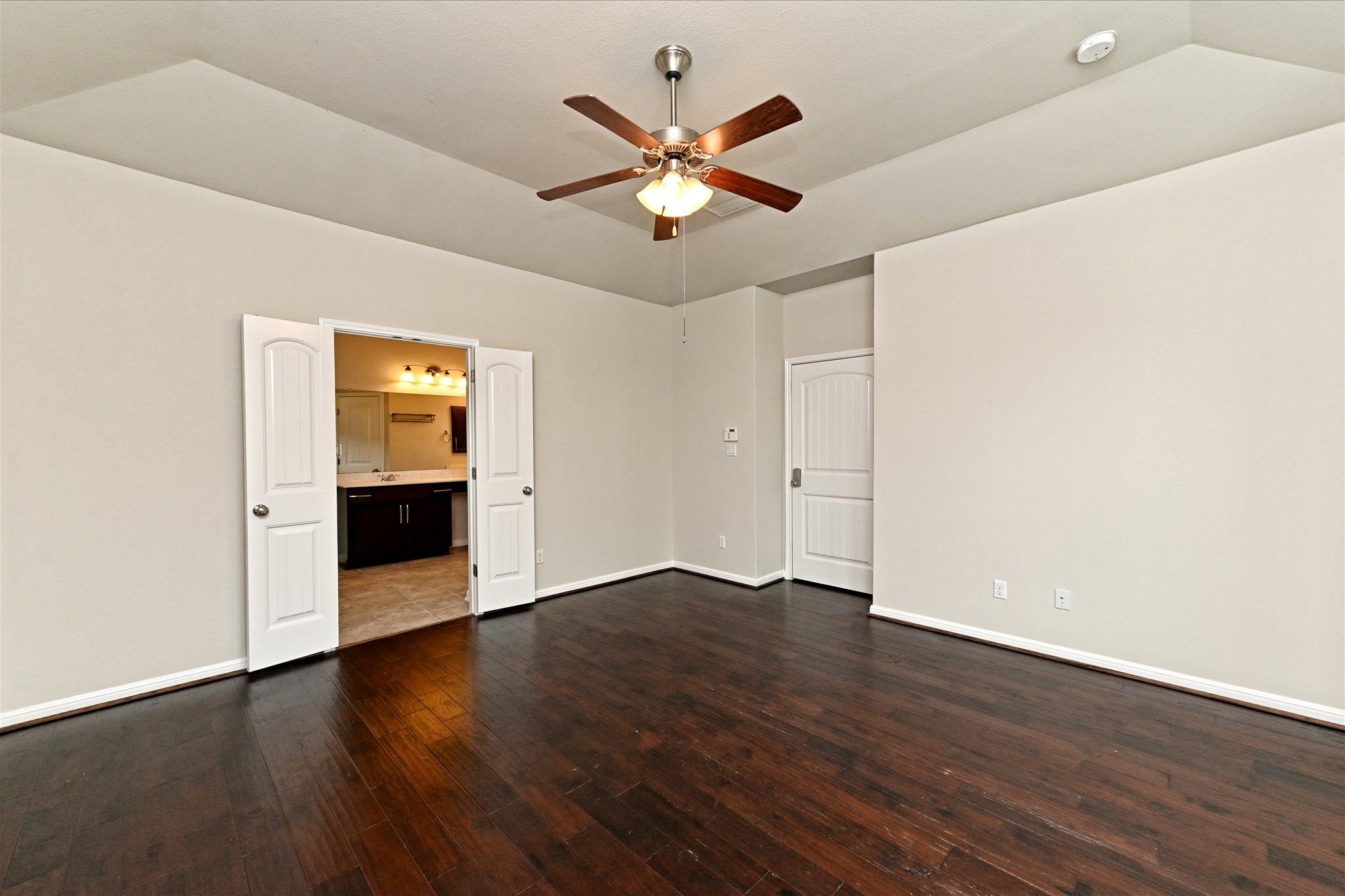 105 Summer Park Bnd Property Photo 18