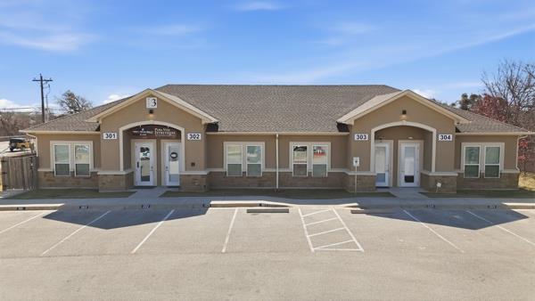 2251 Bagdad Rd Property Photo 1
