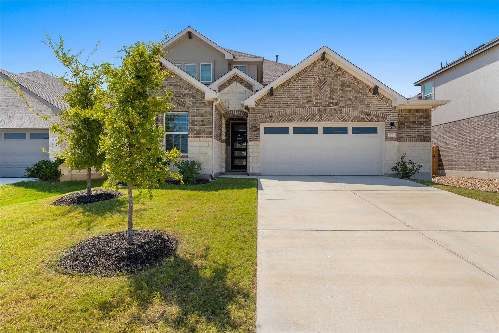 1828 Walnut Grove Bnd Property Photo 1