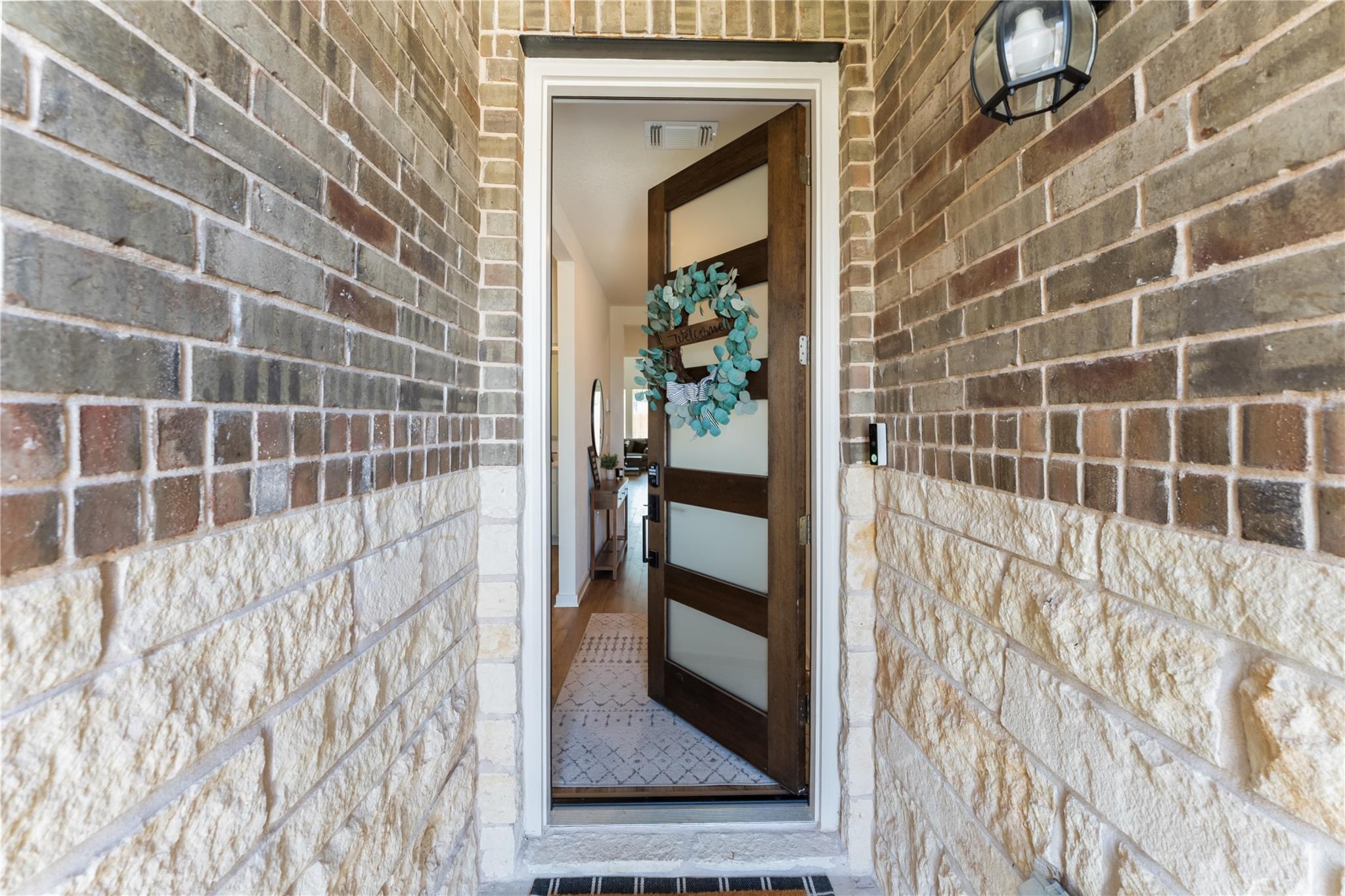 1828 Walnut Grove Bnd Property Photo 5