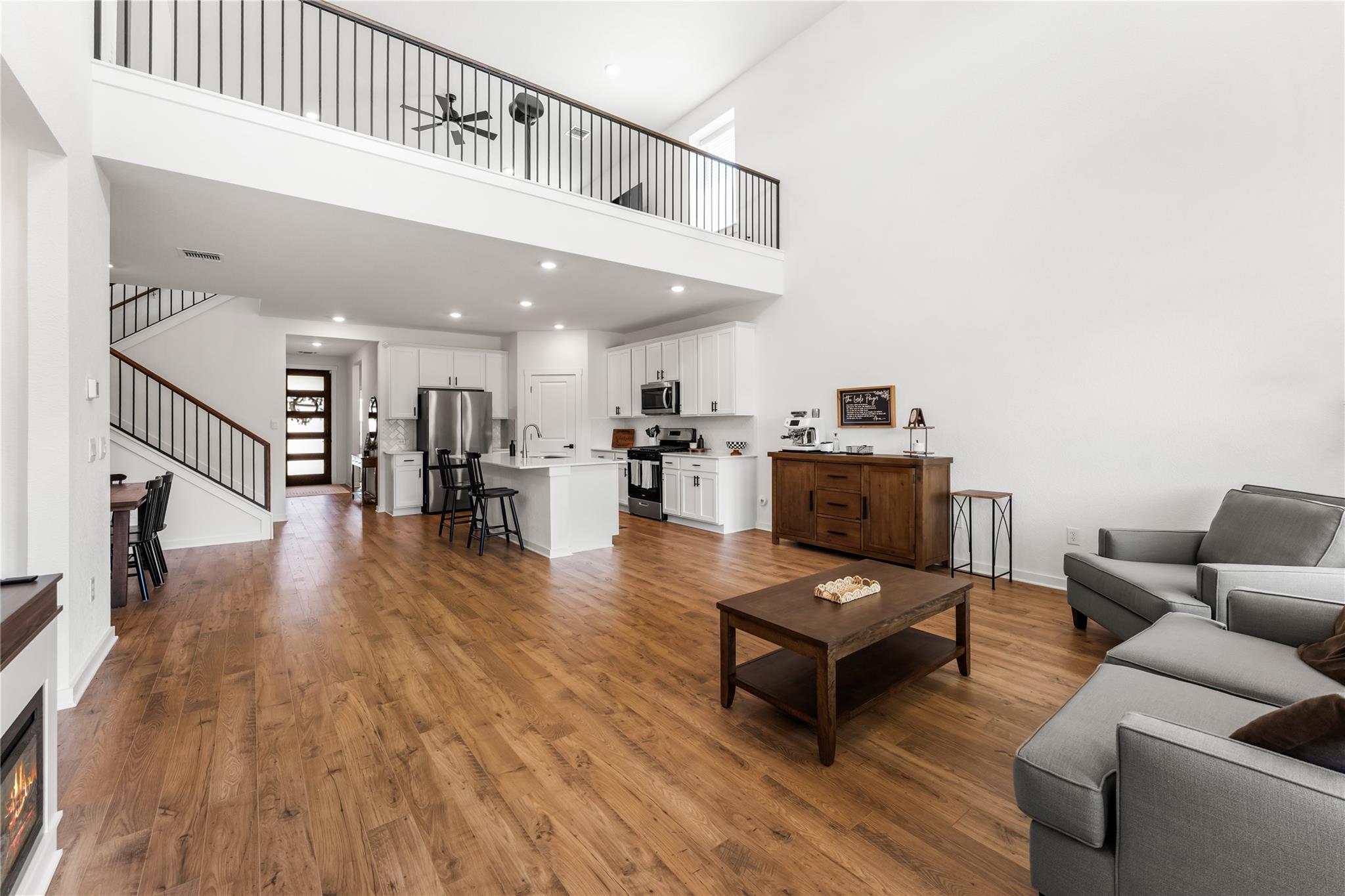 1828 Walnut Grove Bnd Property Photo 15