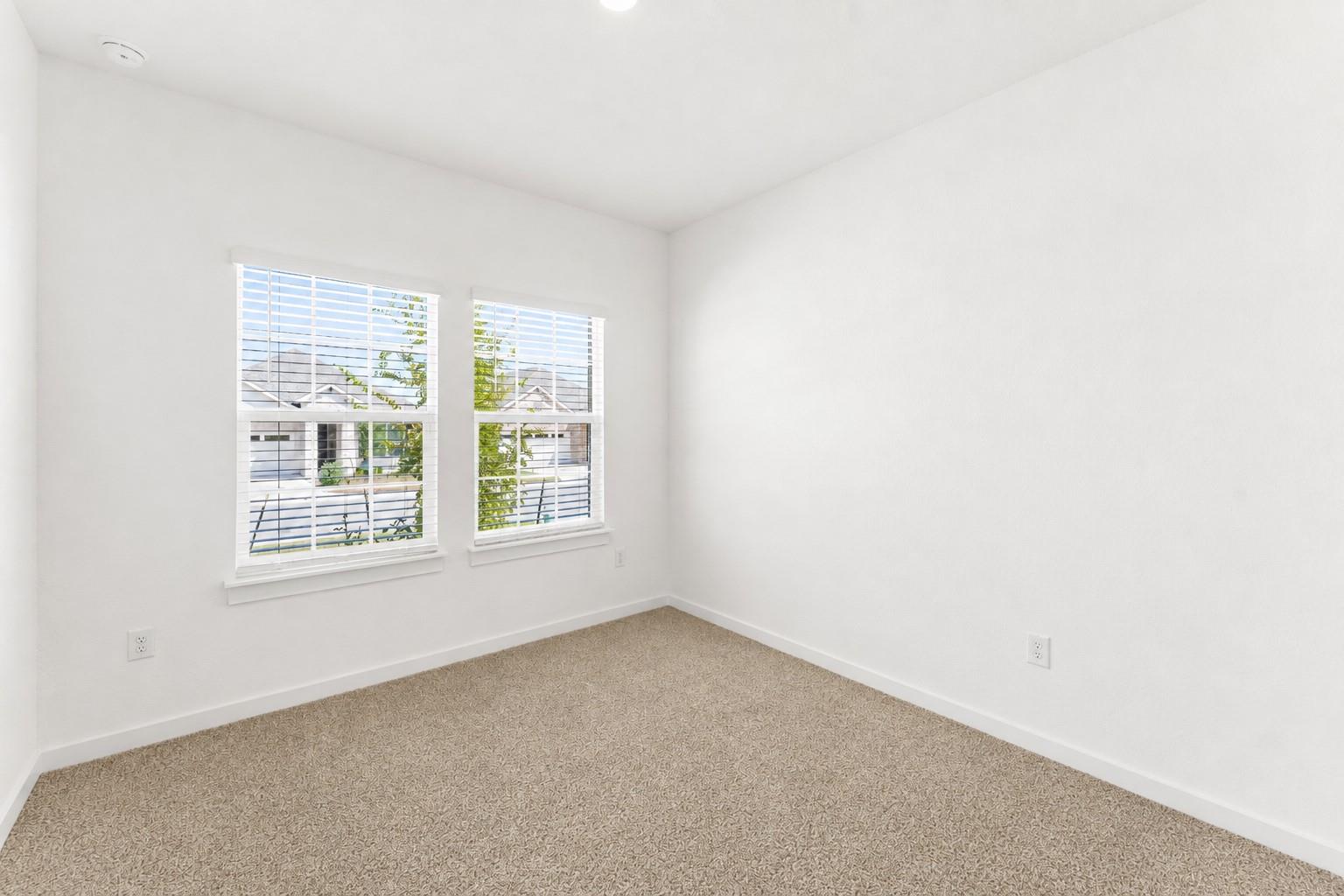 1828 Walnut Grove Bnd Property Photo 22