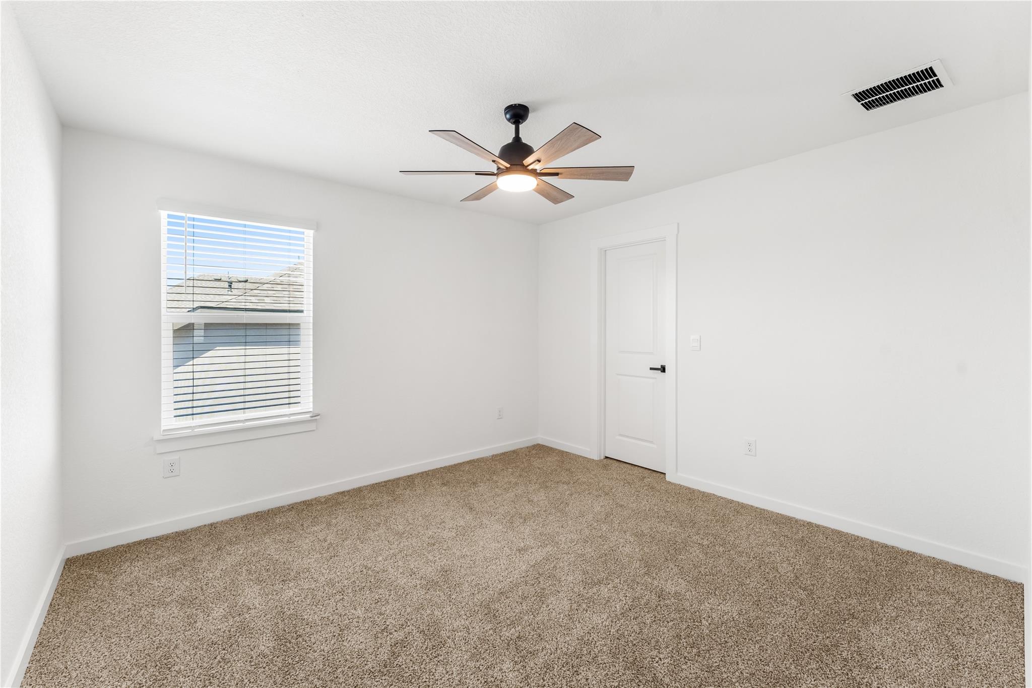 1828 Walnut Grove Bnd Property Photo 33