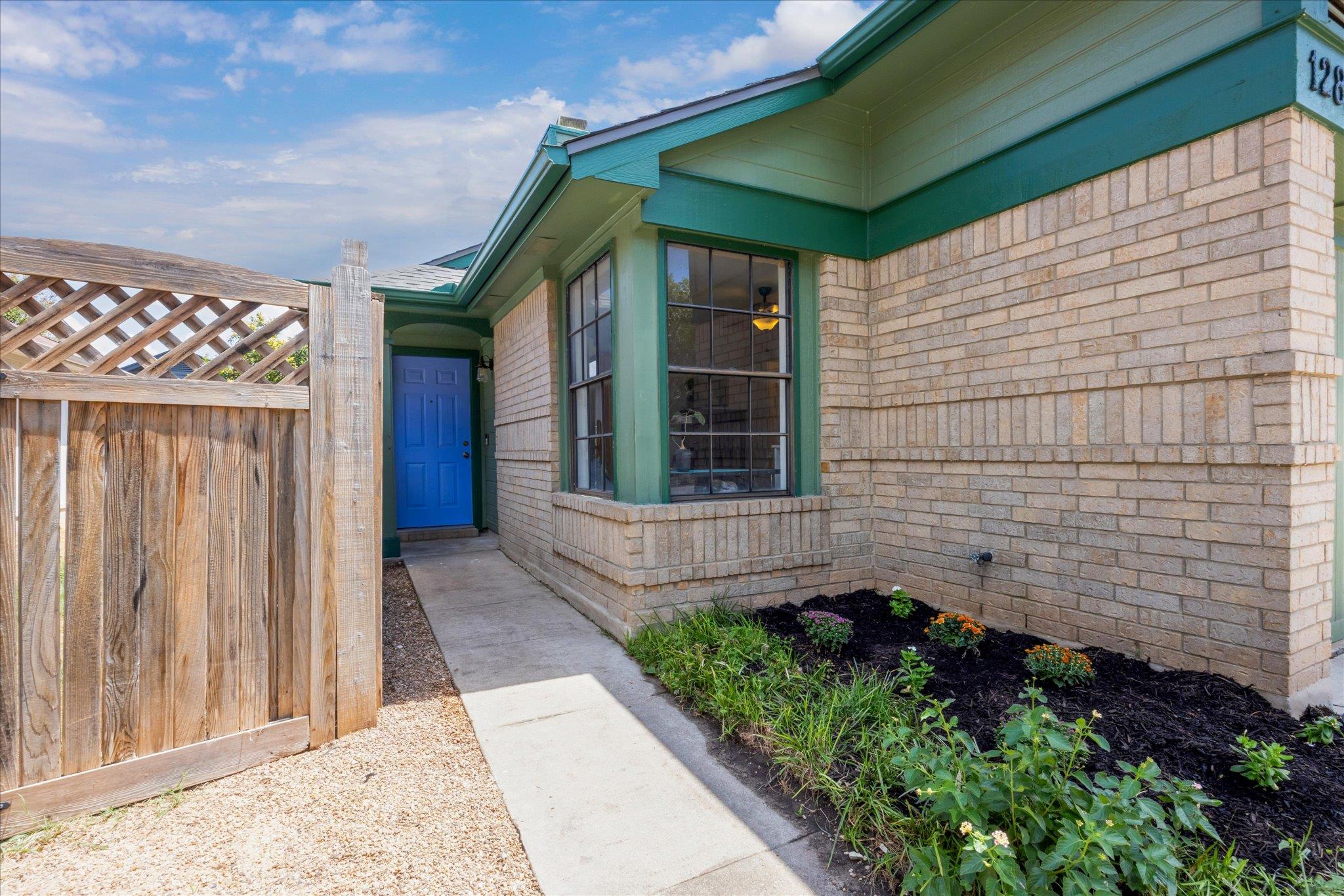 12809 Widge Dr Property Photo 2