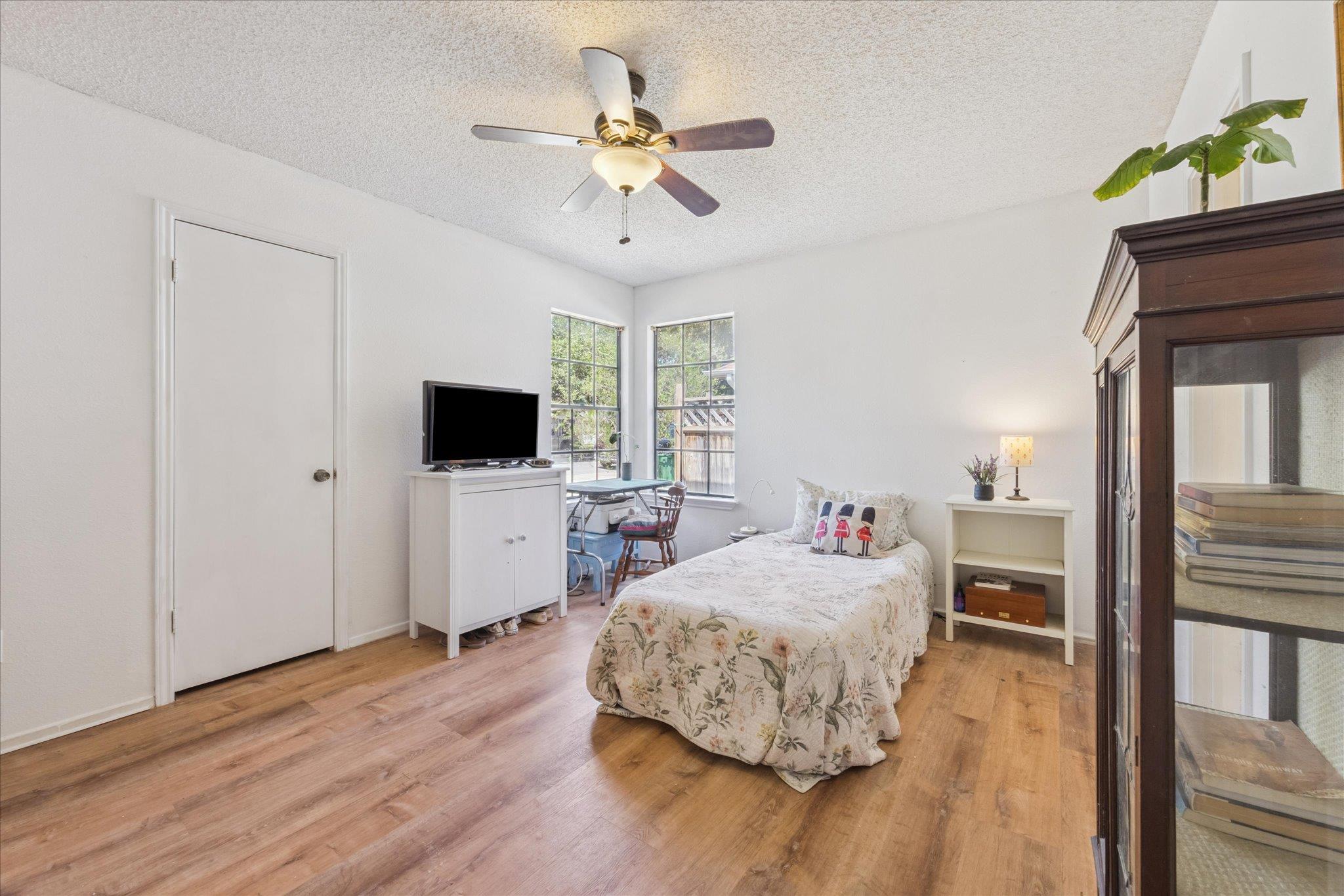 12809 Widge Dr Property Photo 14