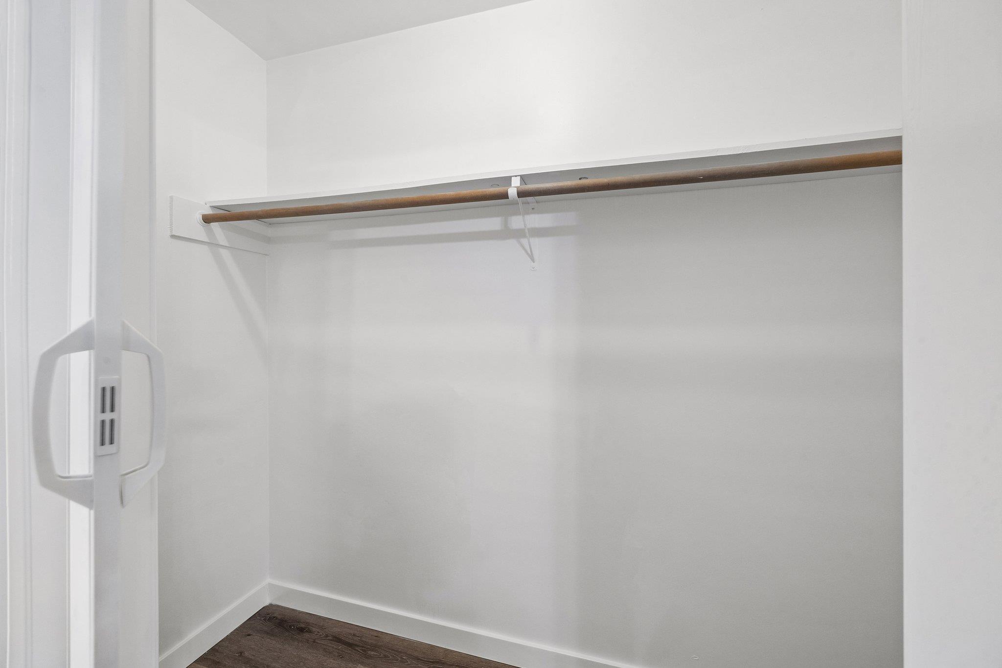 10826 Lynbrook Dr Property Photo 13