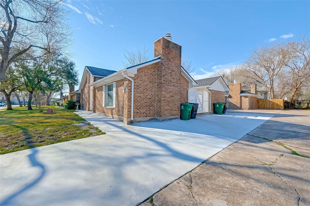 10826 Lynbrook Dr Property Photo 15