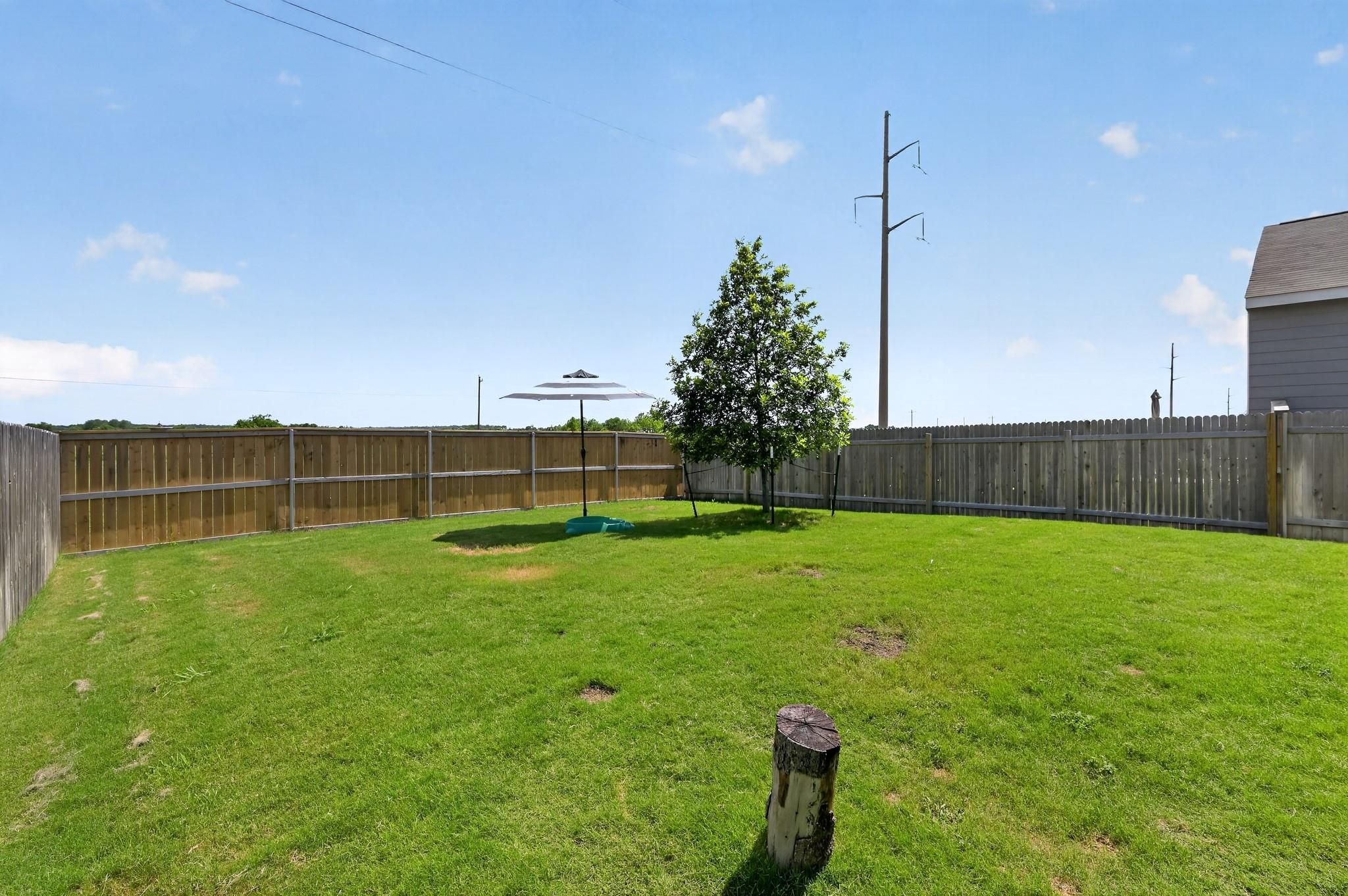 608 Magnum Force Dr Property Photo 11