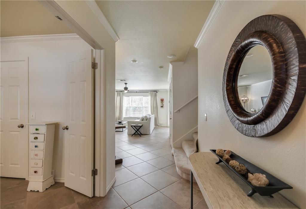 2206 John Tee Dr Property Photo 3