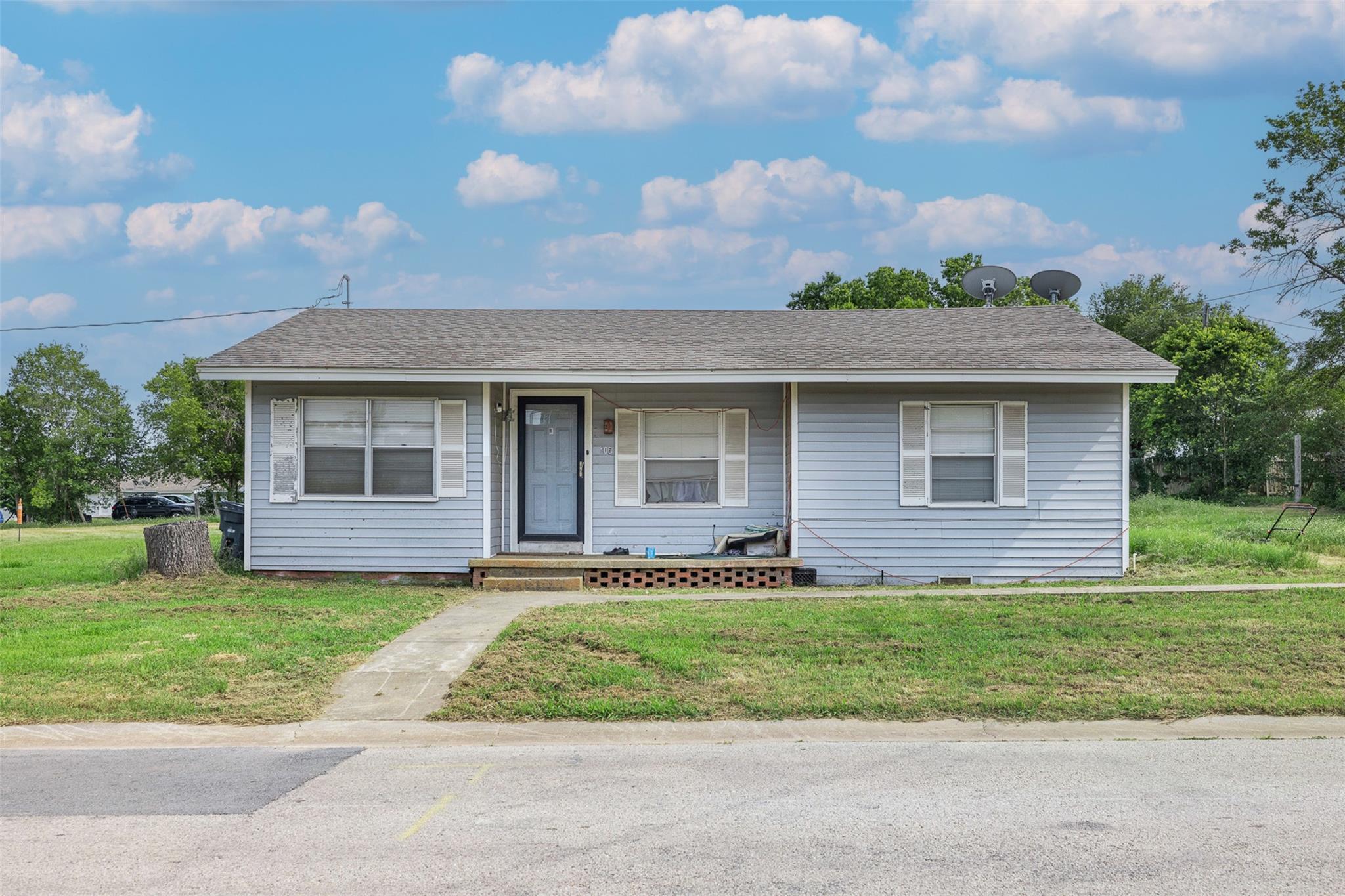 585 State Highway 36 None N Property Photo 10