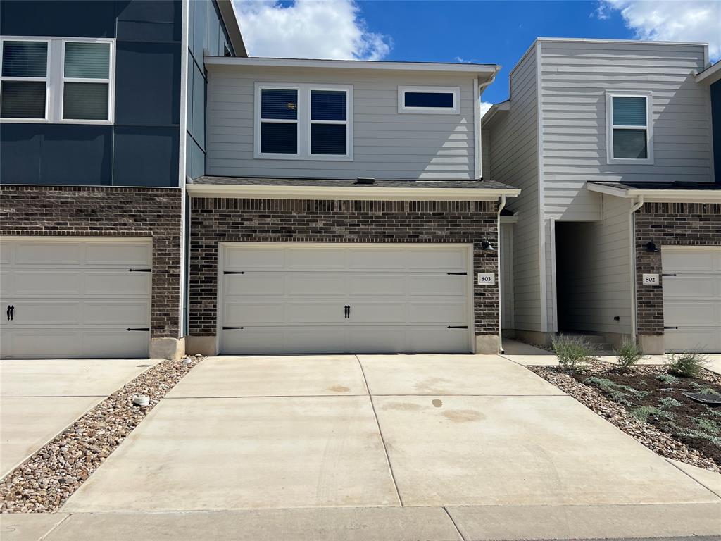 1850 Settlers Glen Dr #803 Property Photo 1